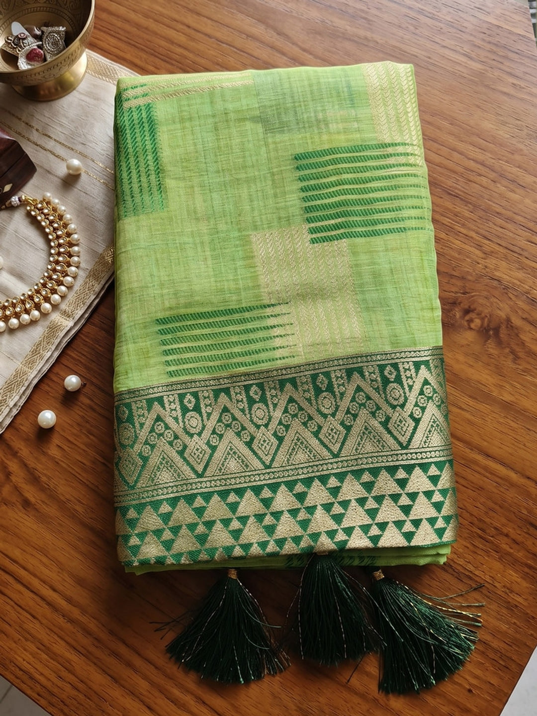 Peachmode Light Green Linen Cotton Woven Saree - Image 4