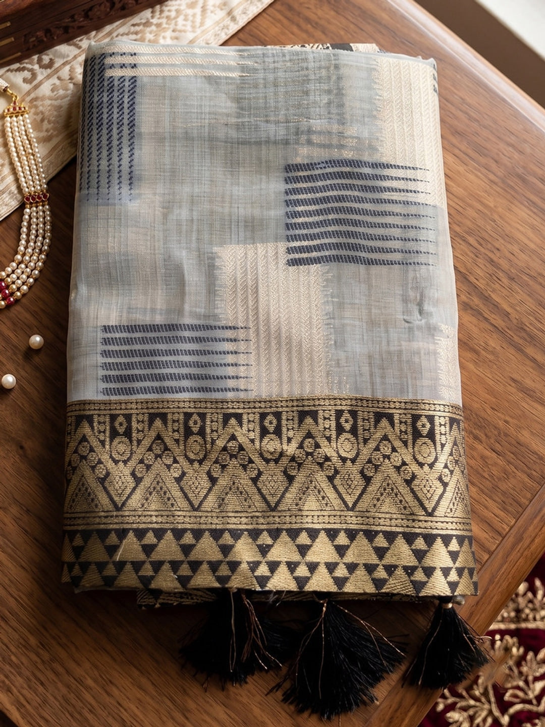 Peachmode Grey Linen Cotton Woven Saree - Image 5