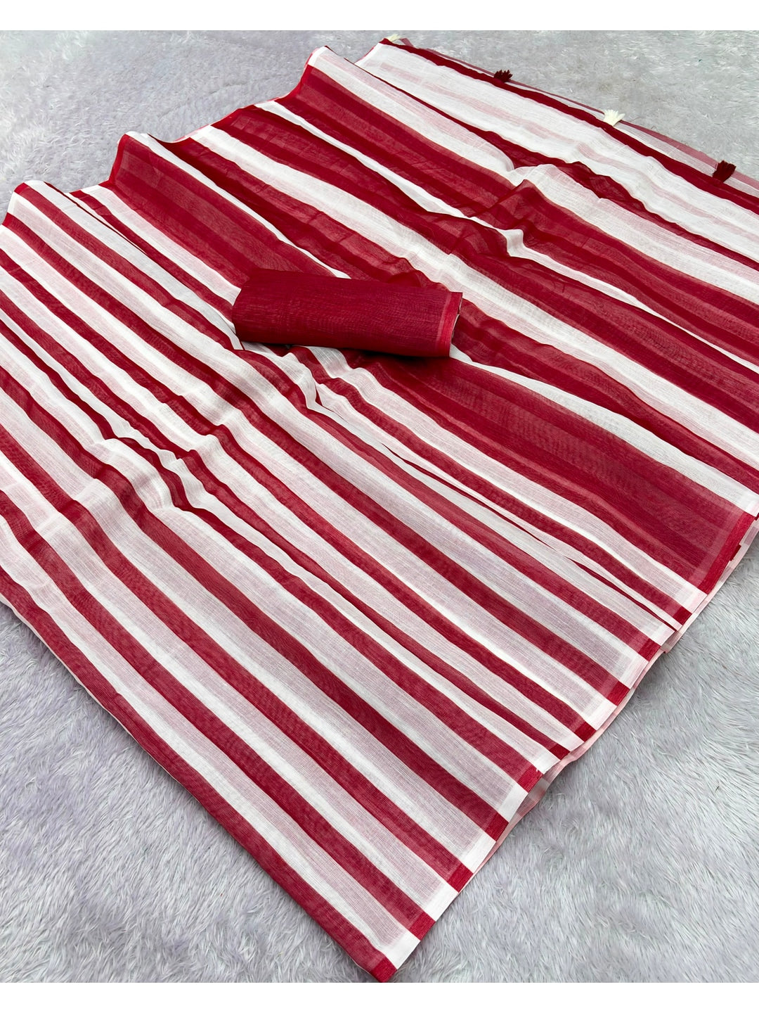 Peachmode Red Striped Linen Cotton Saree - Image 4