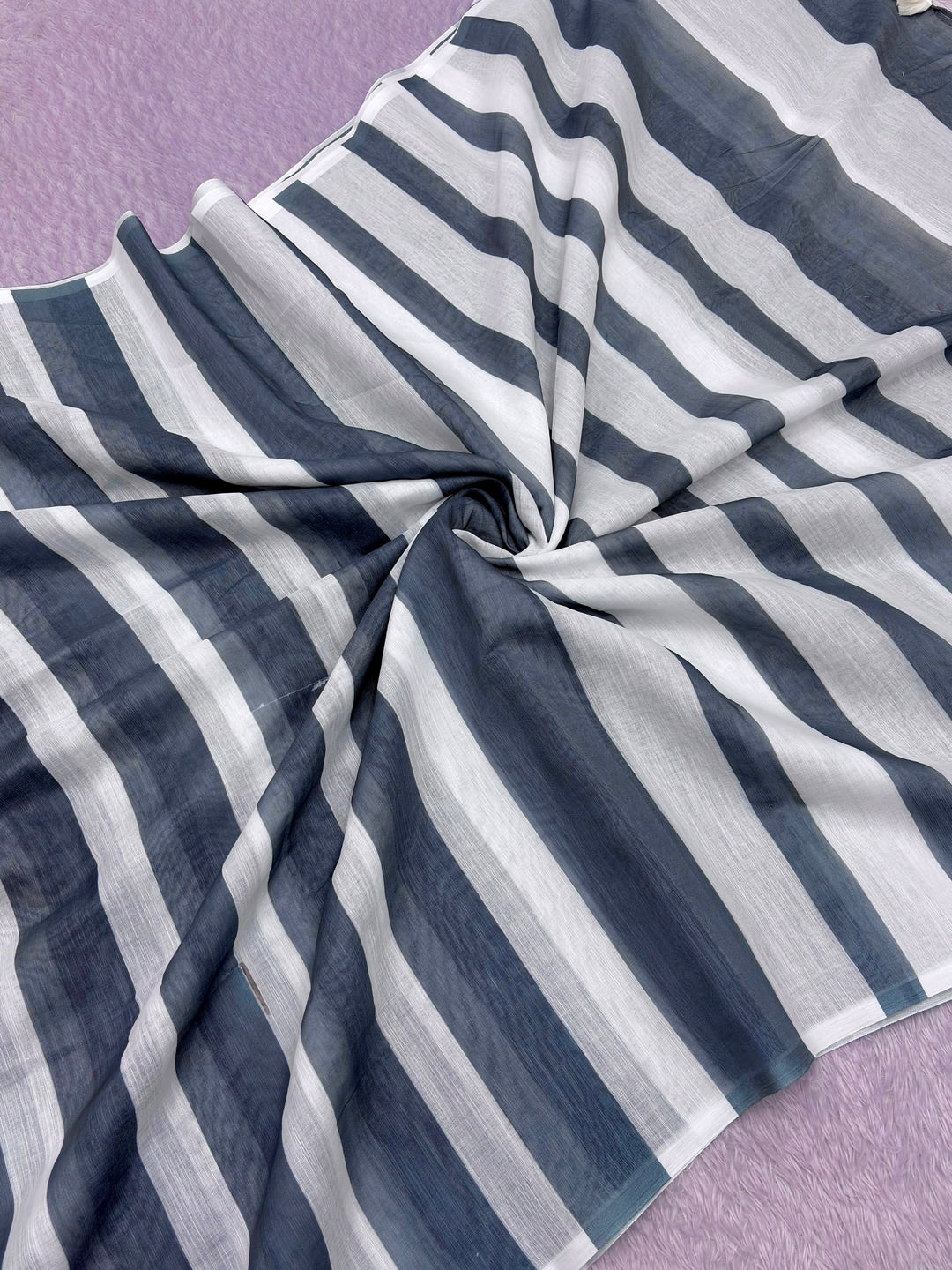 Peachmode Black White Striped Linen Cotton Saree - Image 3