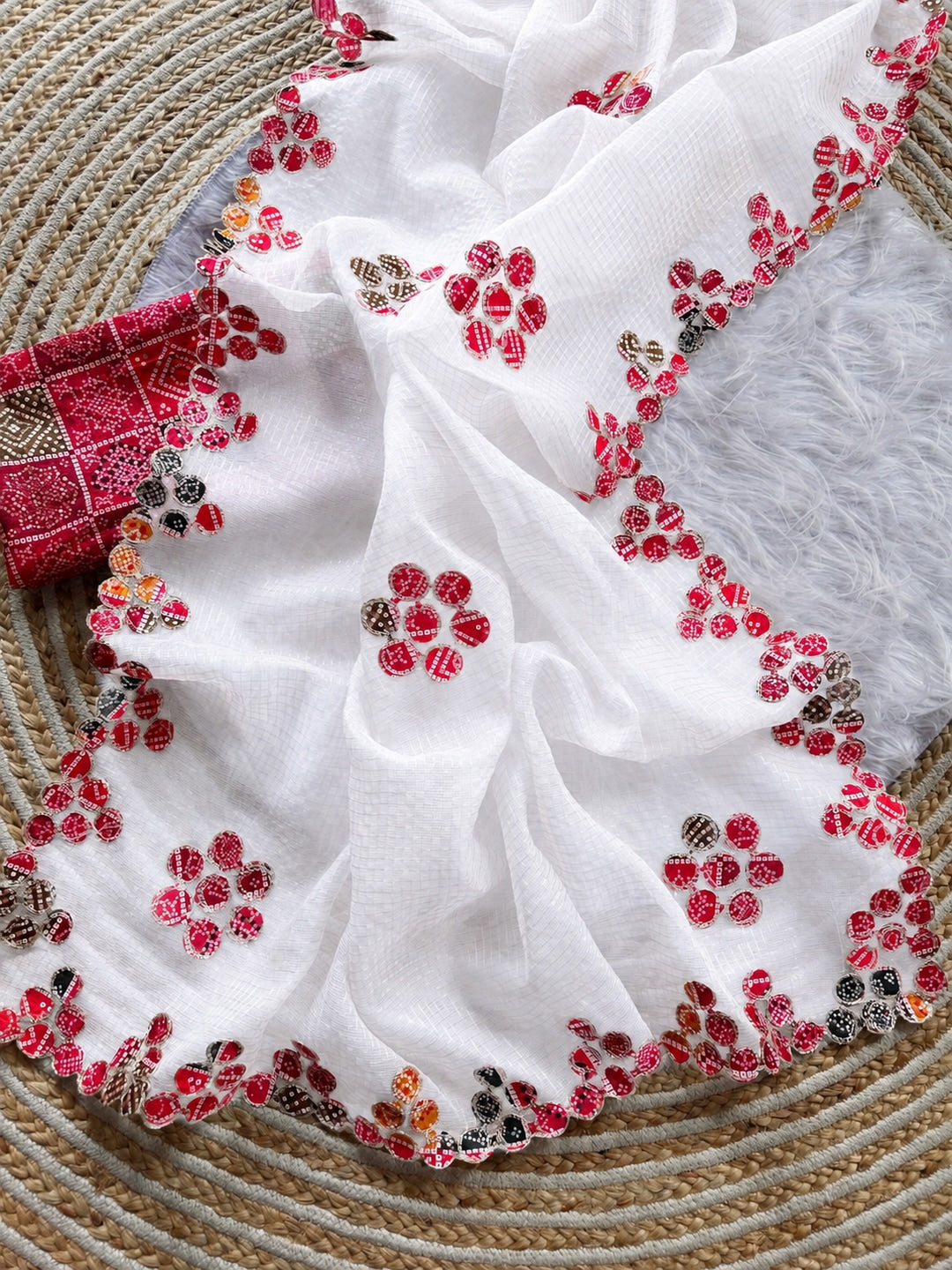 Peachmode White Kota Doria Bandhej Patch Saree - Image 4