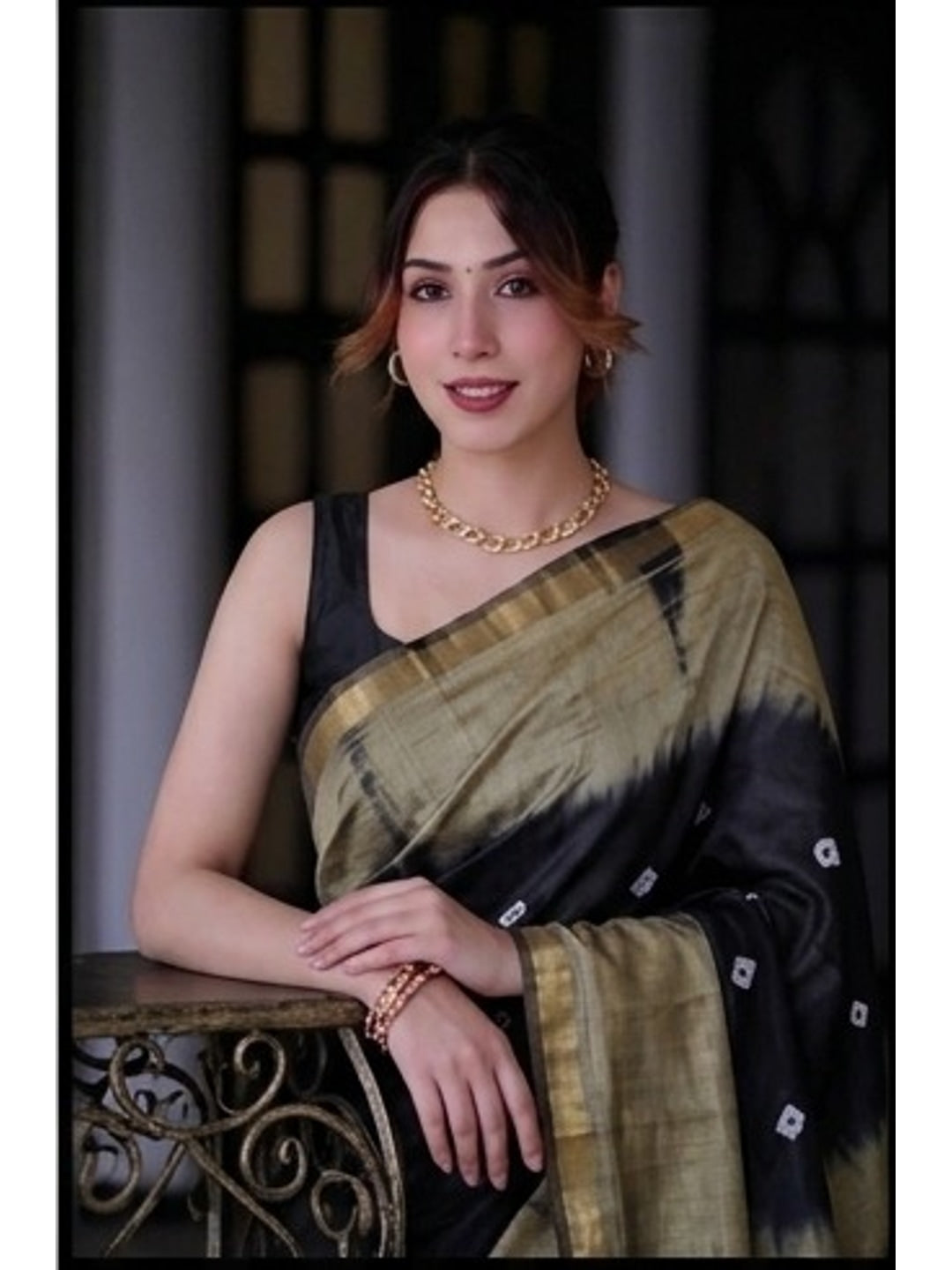 Peachmode Black & Beige Shibori Bandhani Mul Cotton Saree - Image 5