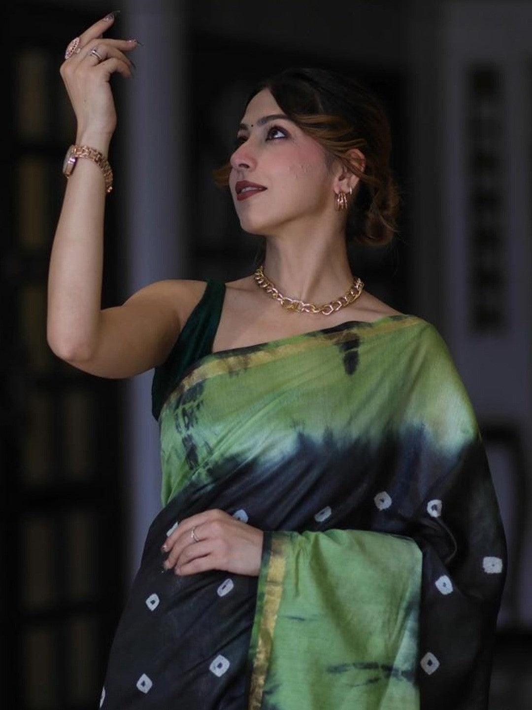 Peachmode Green Shibori Bandhani Mul Cotton Saree - Image 4