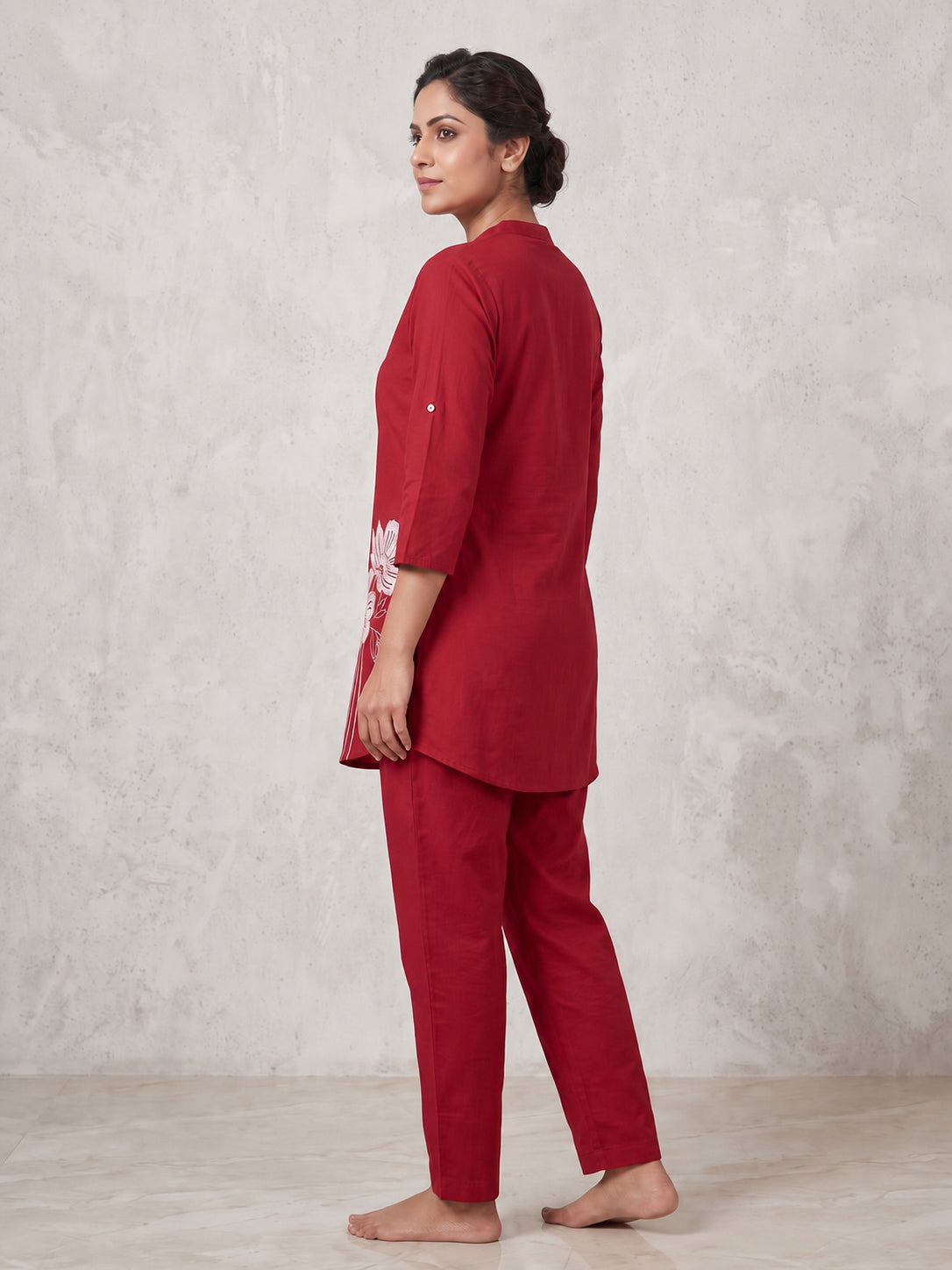 Peachmode Red Pure Cotton Floral Embroidered Co-ord Set - Image 4