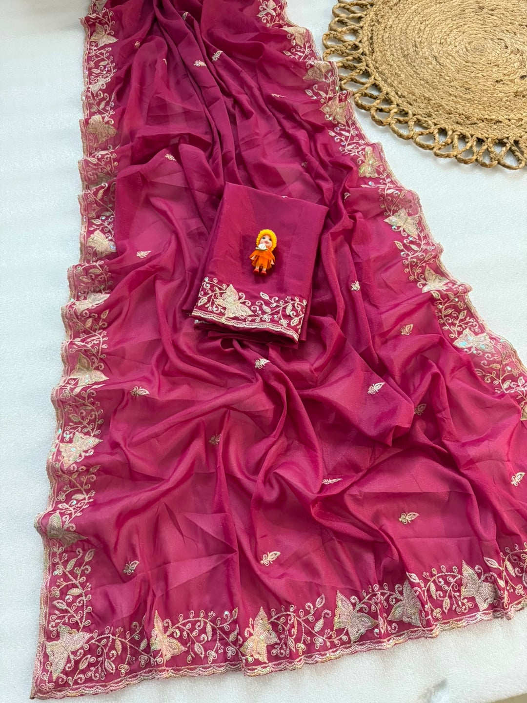 Peachmode Magenta Sequin Embroidered Star Georgette Saree - Image 4