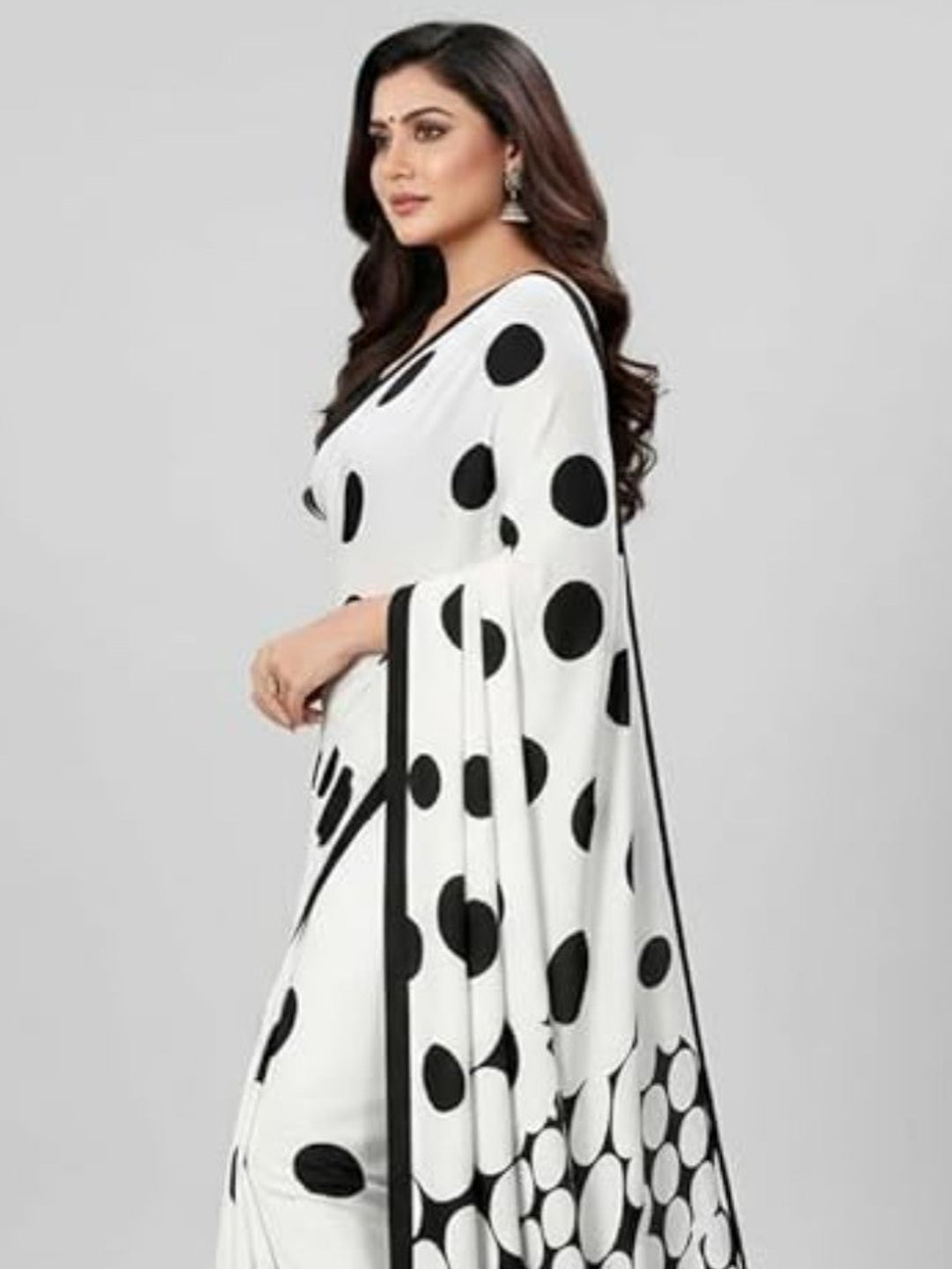 Fashionable Black & White Polka Dot Printed Party Wear Crepe Silk Saree - Image 2