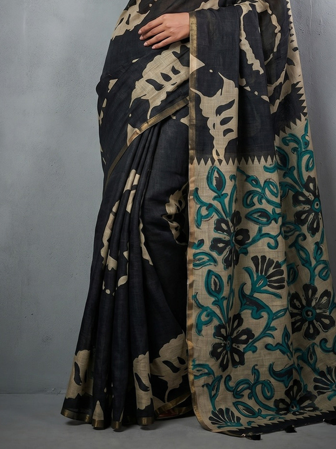 Elegant Black Abstract Print Linen Saree with Floral Blouse - Image 2