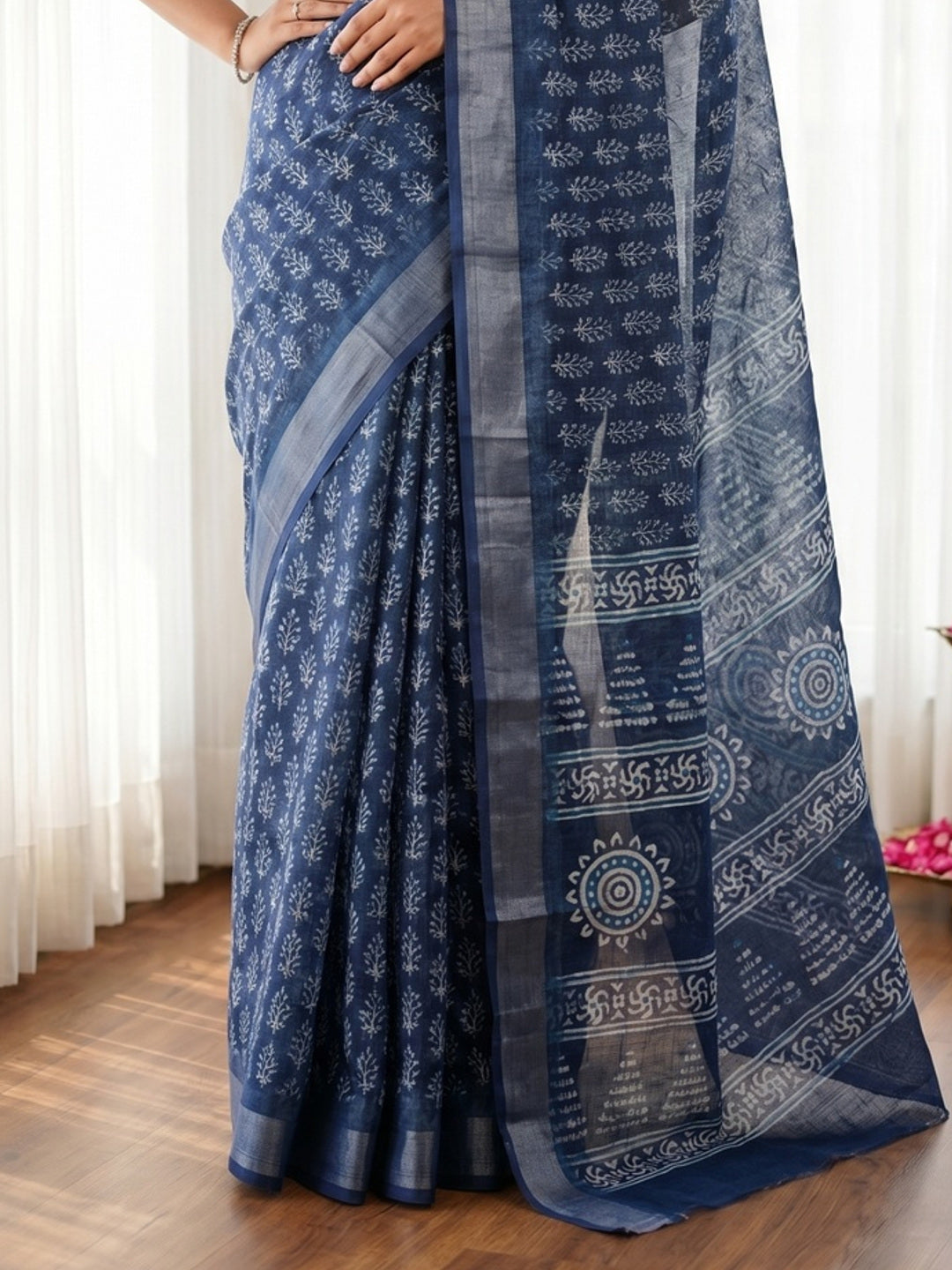 Blue Digital Print Cotton Saree with Zari Border Lightweight Traditional Outfit - Image 2