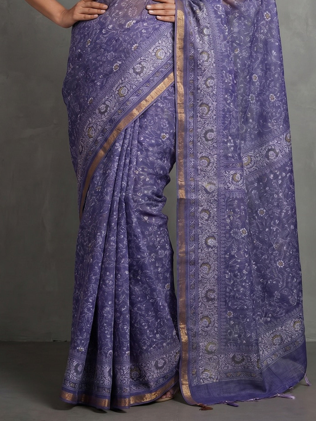 Elegant Purple Linen Saree with Floral Print and Border Detail - Image 1