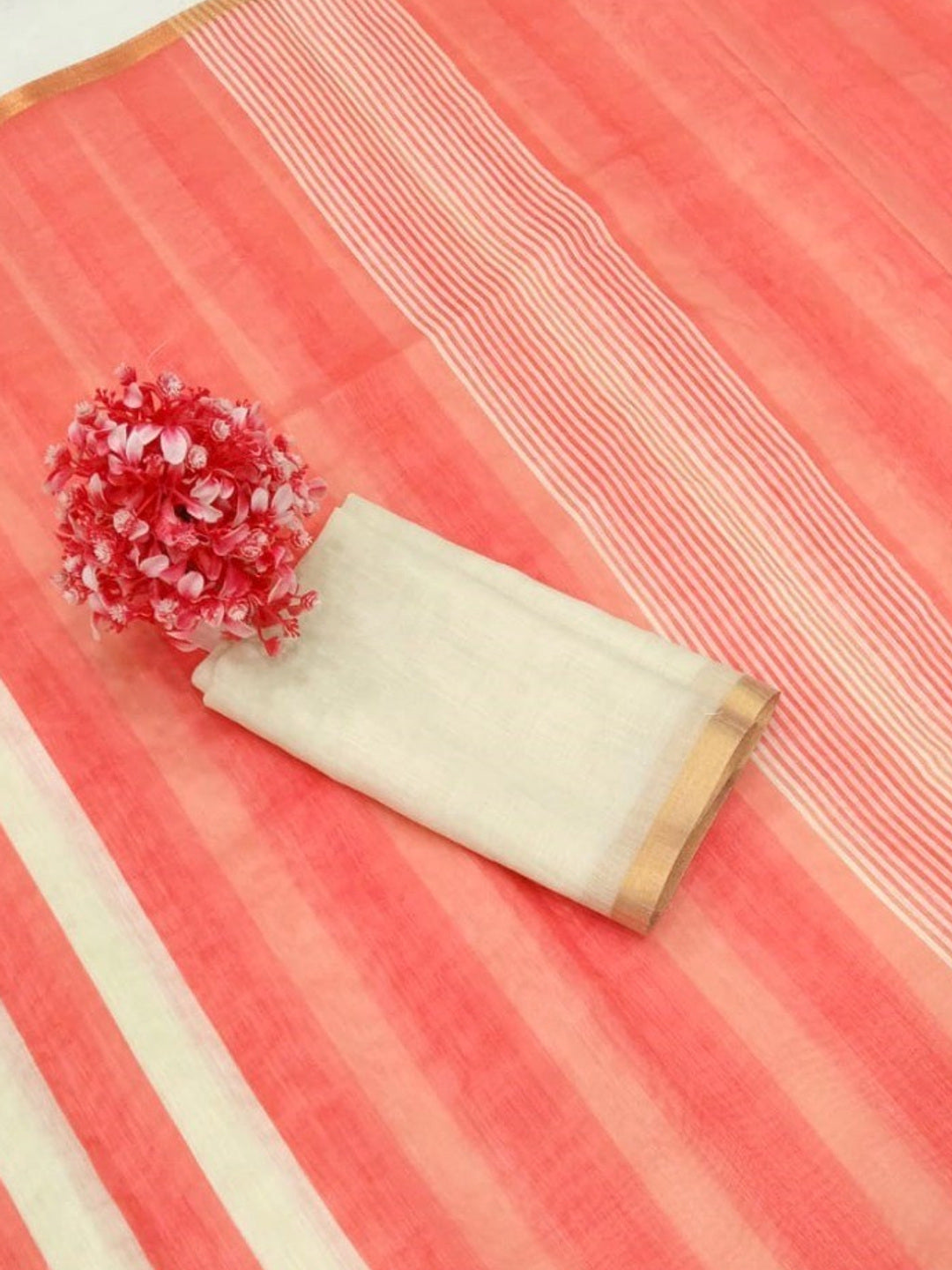 Lightweight Peach Linen Saree with Stylish Striped Motif Design - Image 2