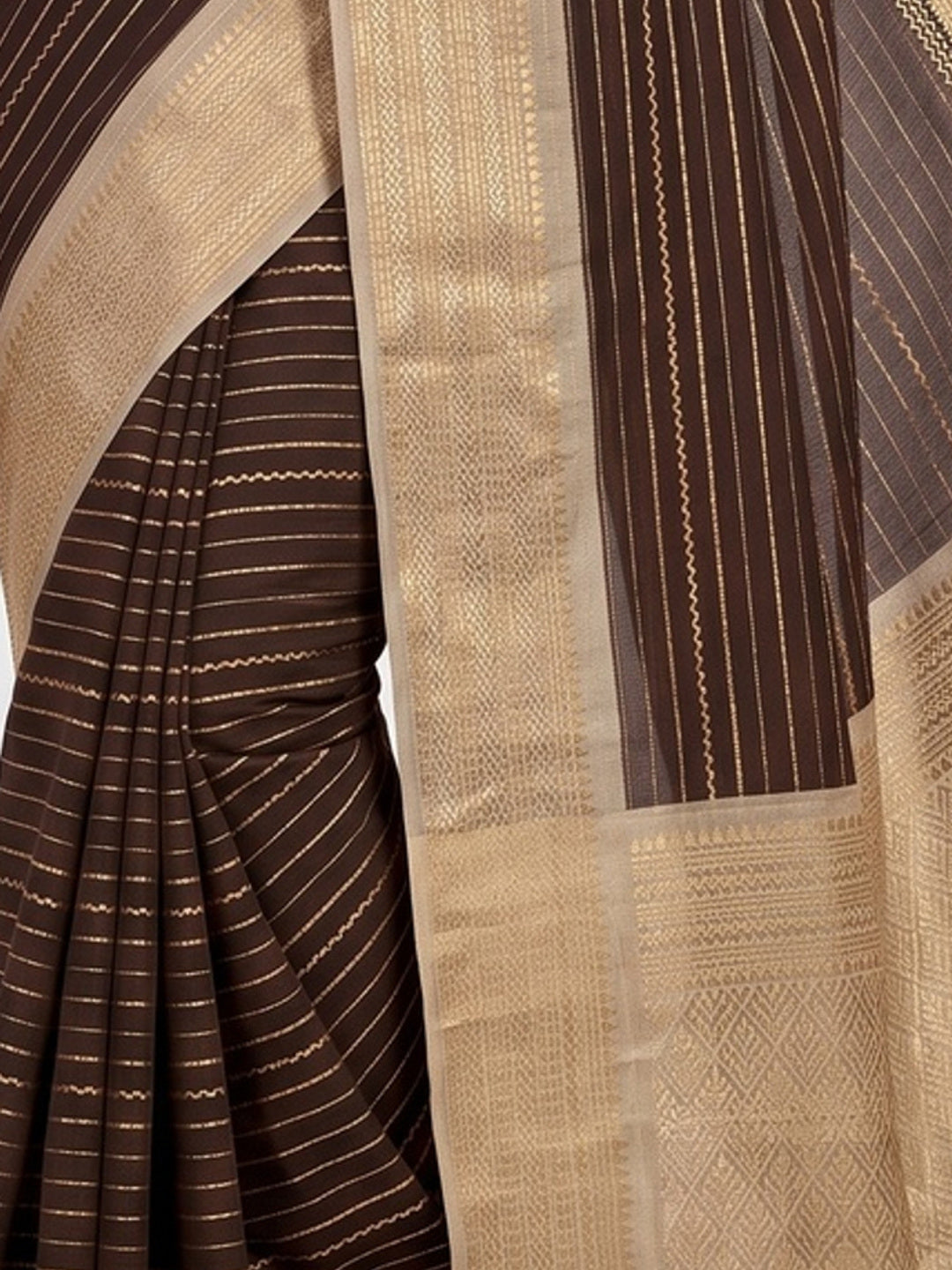 Classic Brown Marshmallow Jacquard Saree Adorned With Refined Striped Zari Weaving Patterns - Image 3