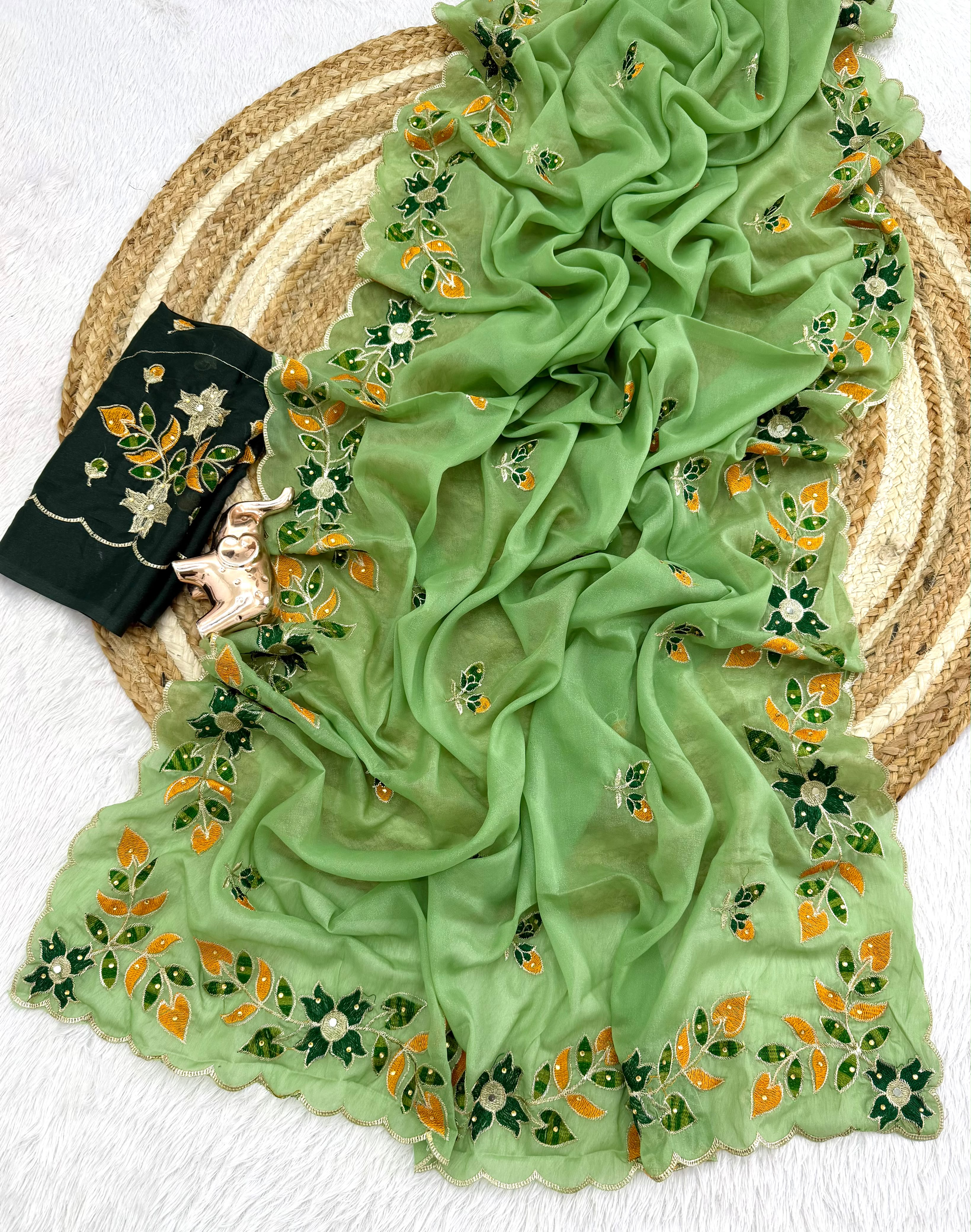 Peachmode Green Embroidered Shining Georgette Saree - Image 4