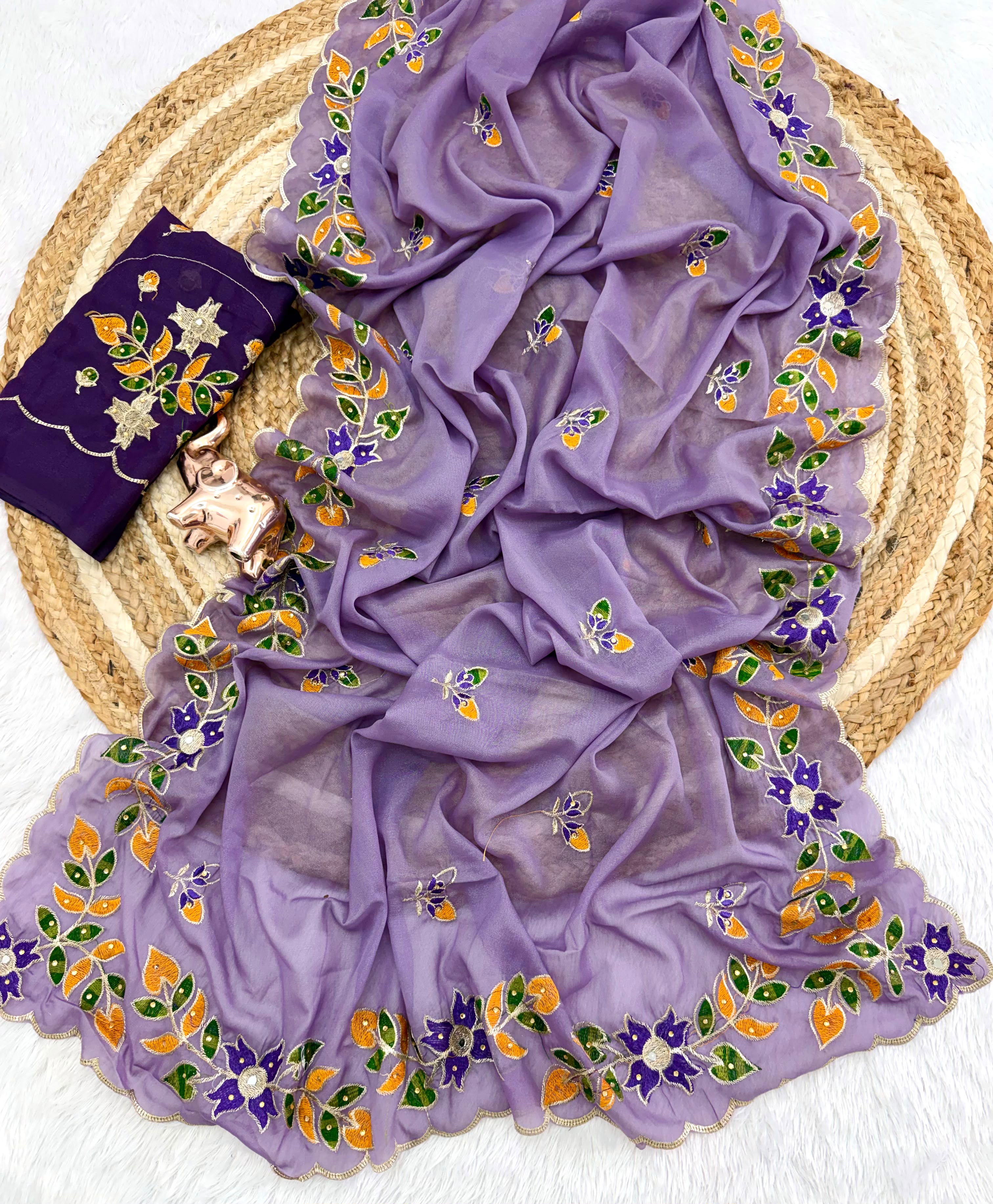 Peachmode Lavender Embroidered Shining Georgette Saree - Image 2