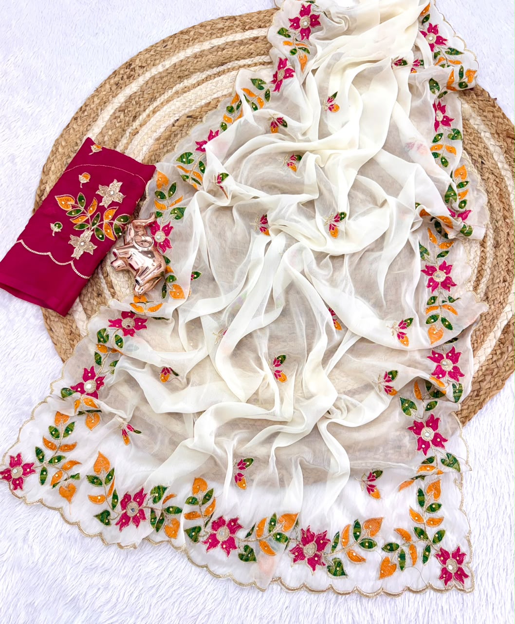 Peachmode Off White Embroidered Shining Georgette Saree - Image 2