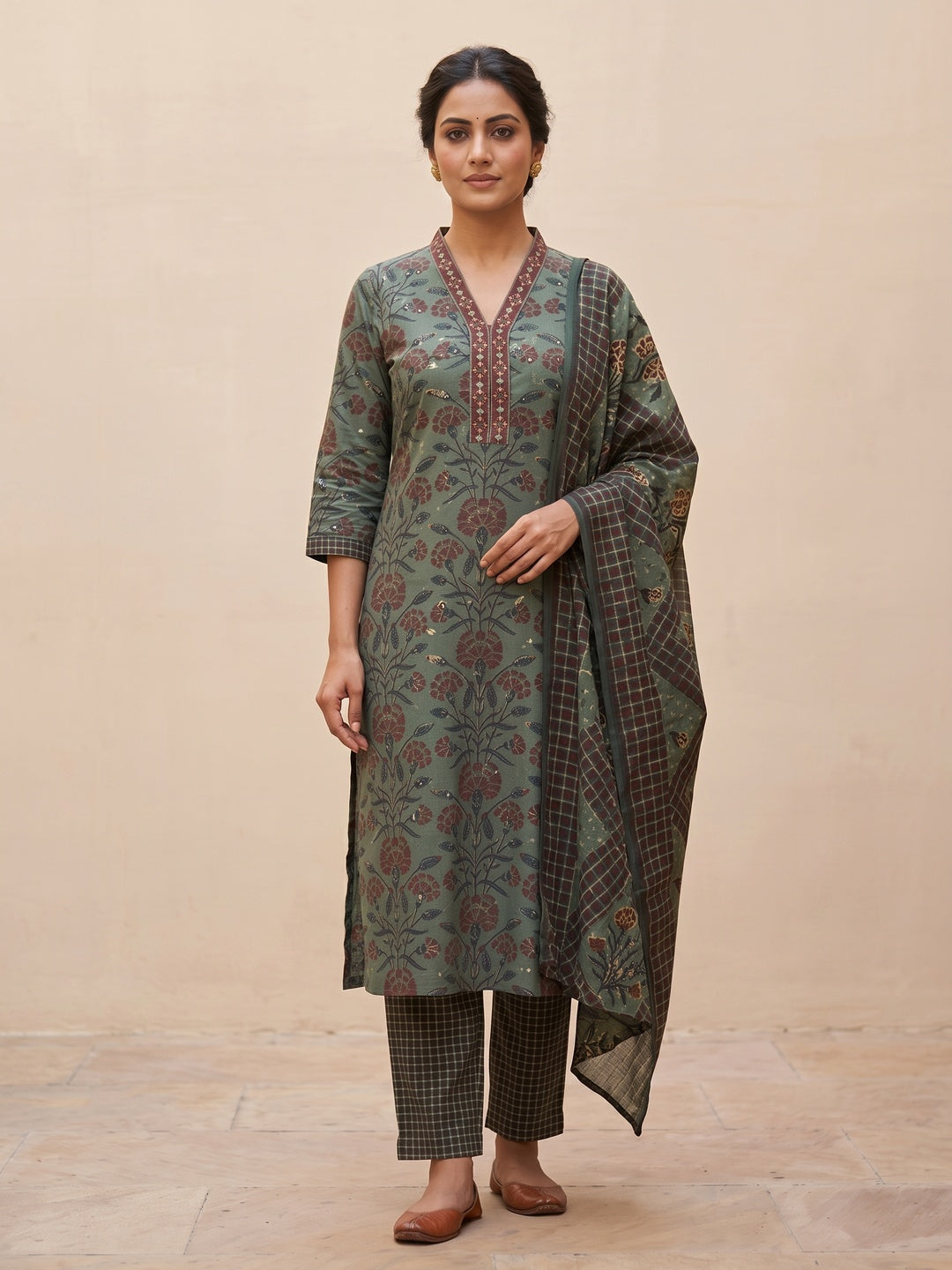 Peachmode Green Pure Cotton Floral Printed Salwar Suit Set - Image 2