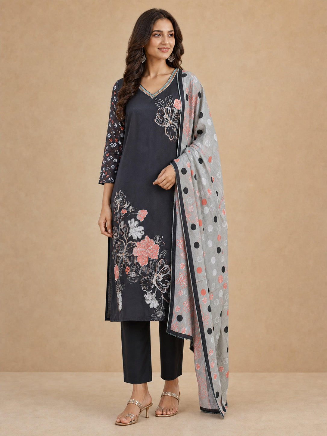 Peachmode Black Muslin Salwar Suit - Image 3