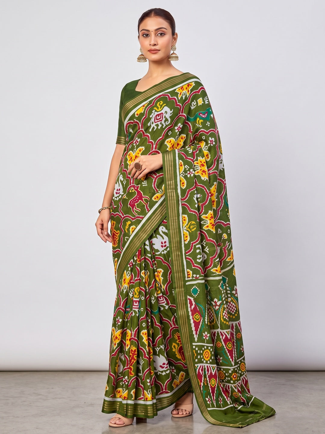 Elegant Green Tussar Silk Saree with Traditional Ikkat Motifs - Image 3