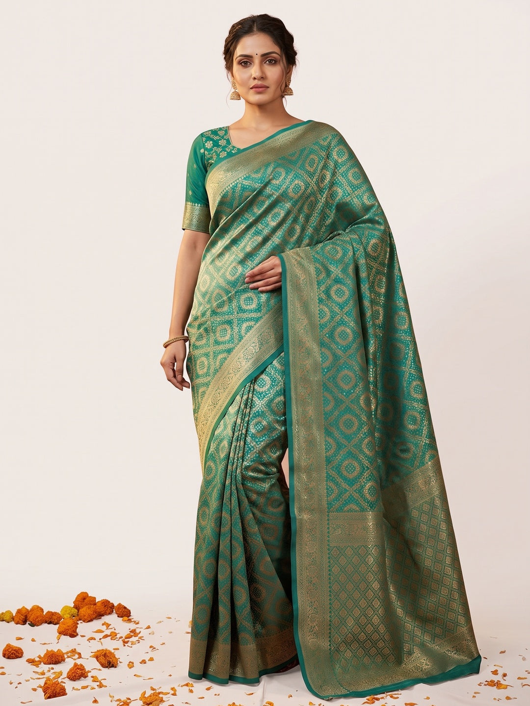 Classic Rama Green Silk Blend Saree with Zari Work Refined Festive Appeal - Image 3