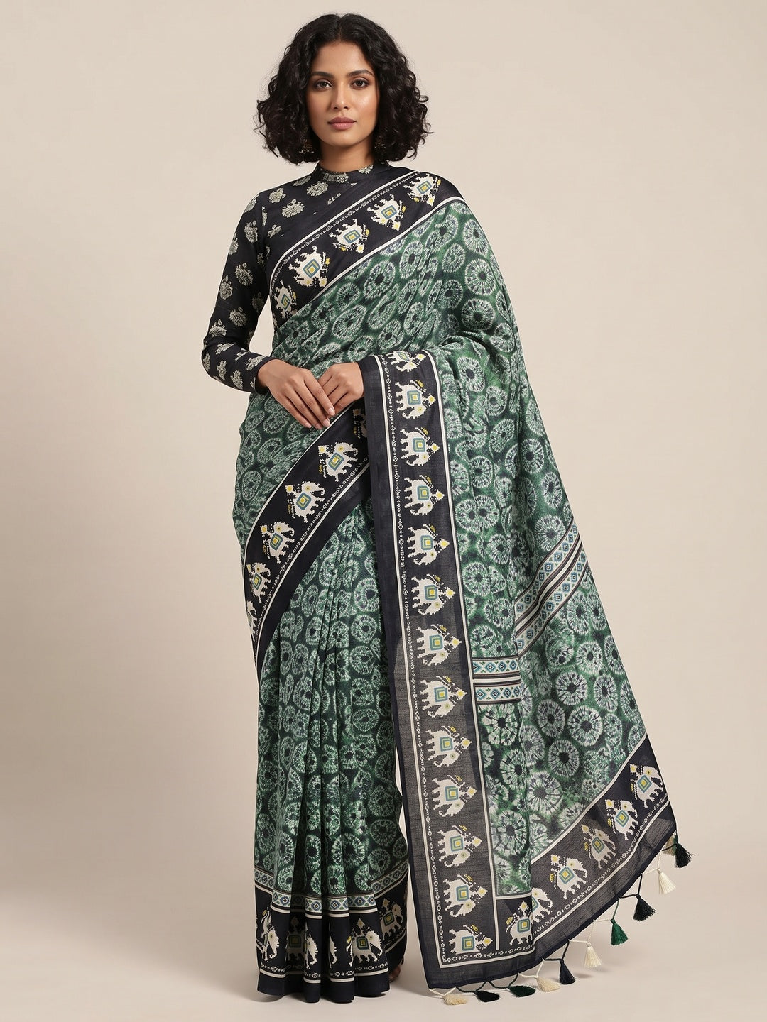 Elegant Green Mysore Silk Saree with Traditional Ikkat Print - Image 3