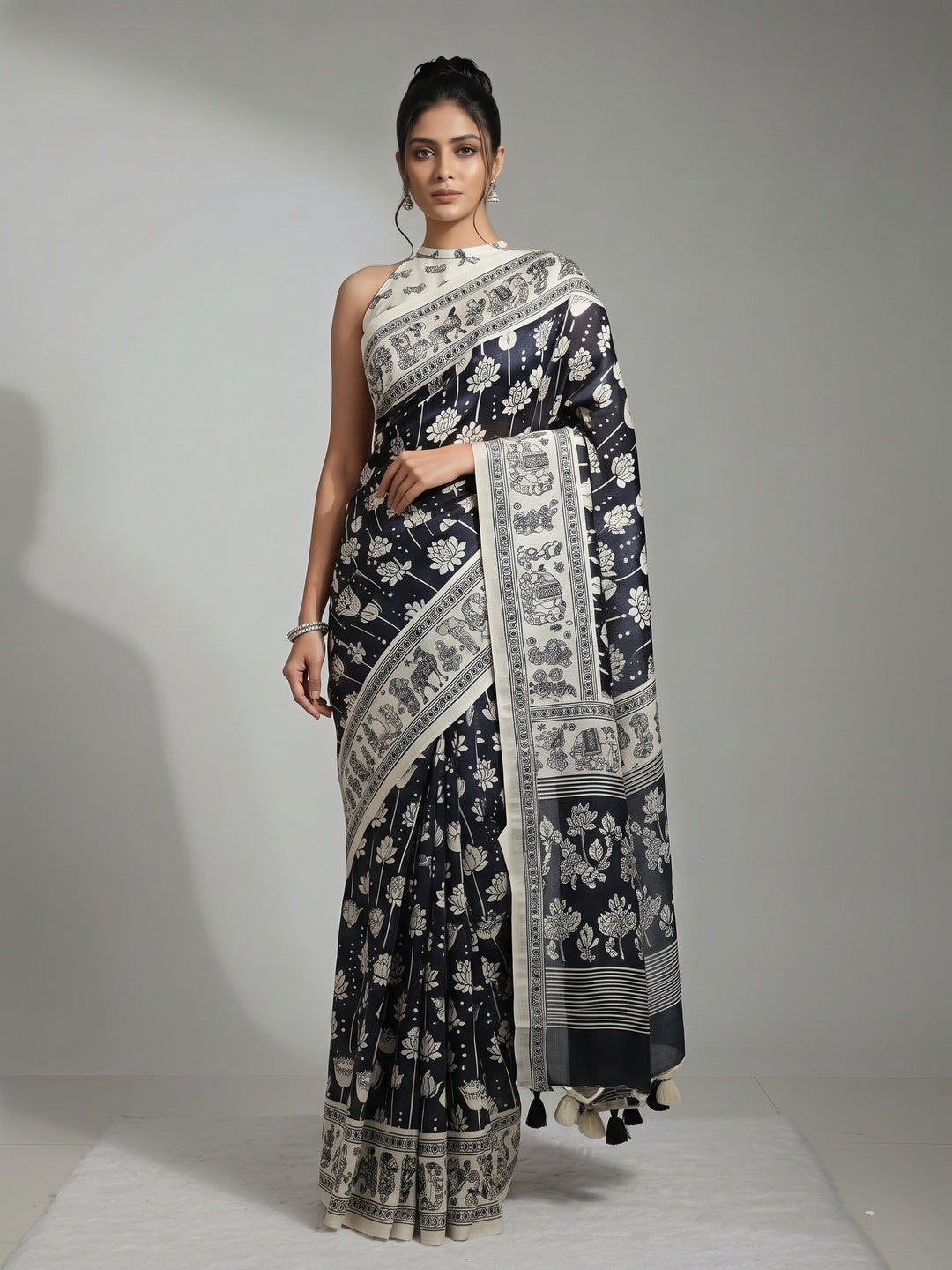 Elegant Black Mysore Silk Saree with Traditional Printed Motifs - Image 3
