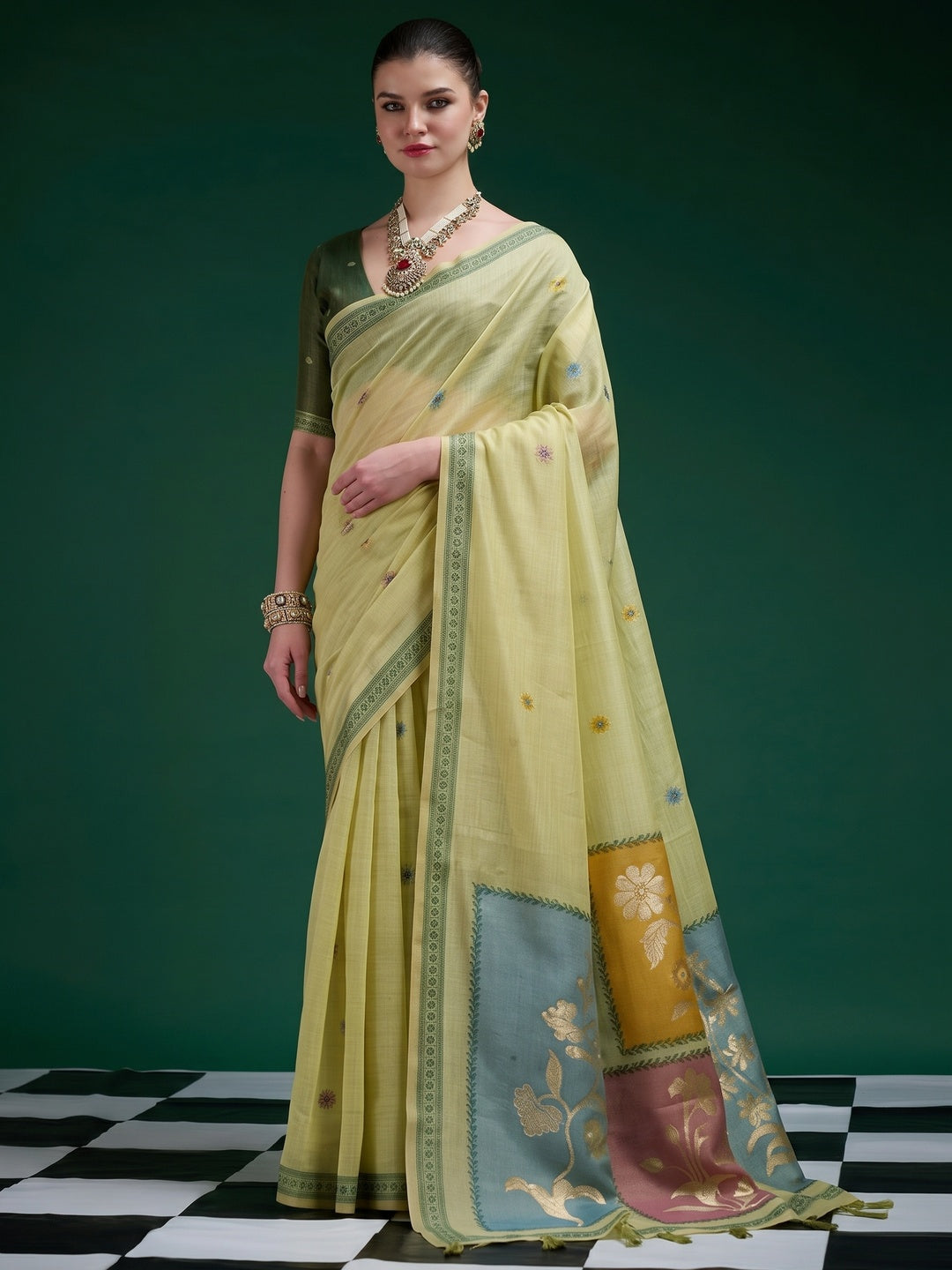 Designer Green Jamdani Cotton Silk Saree With Floral Zari Weaving & Tassel Pallu - Image 3