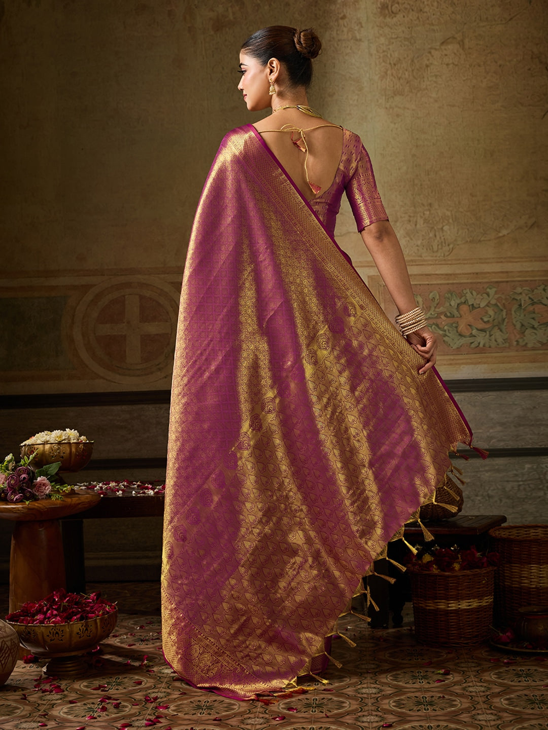 Peachmode Wine Kanchivaram Silk Woven Saree - Image 4