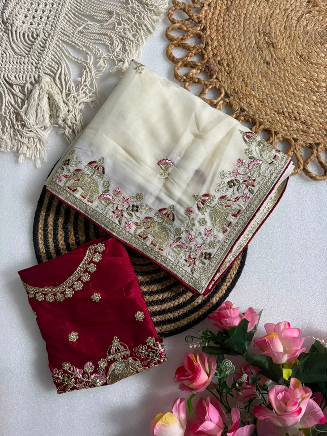 Peachmode Off White Sequin Embroidered Star Georgette Saree - Image 4
