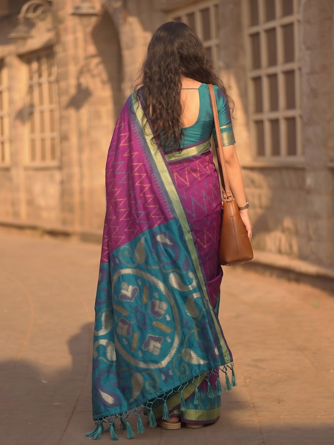 Peachmode Purple Soft Silk Woven Saree - Image 2