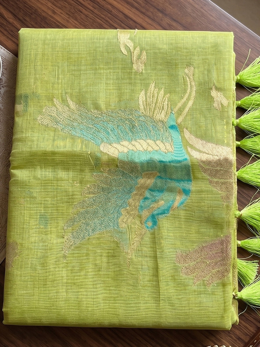 Peachmode Light Green Linen Cotton Woven Saree - Image 5