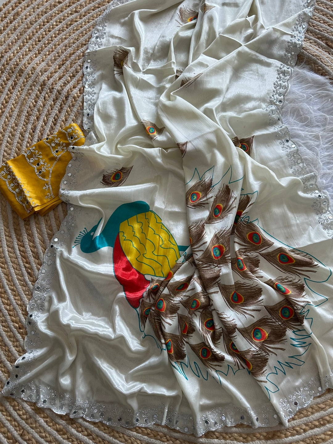 Peachmode Cream Peacock Printed Silk Chinon Saree - Image 5