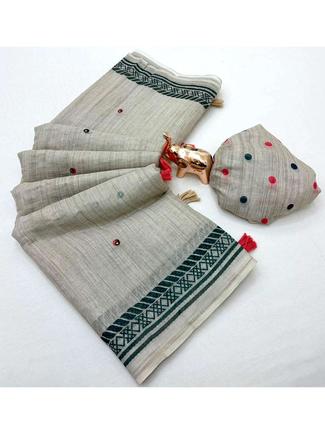 Peachmode Grey Aari Mirror Work Linen Cotton Saree - Image 2