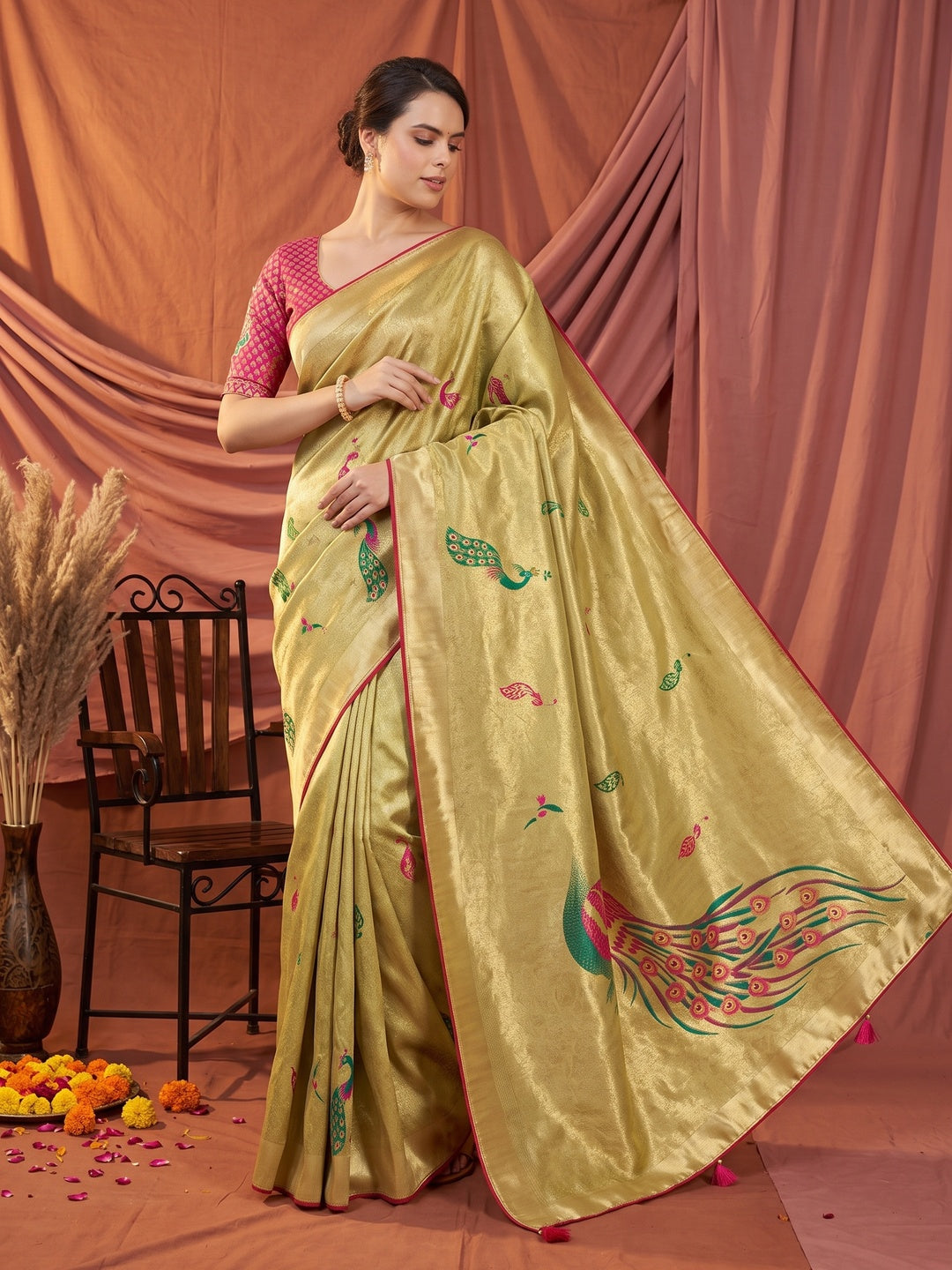 Peachmode Yellow Banarasi Jacquard Saree with Peacock Woven Pallu - Image 5