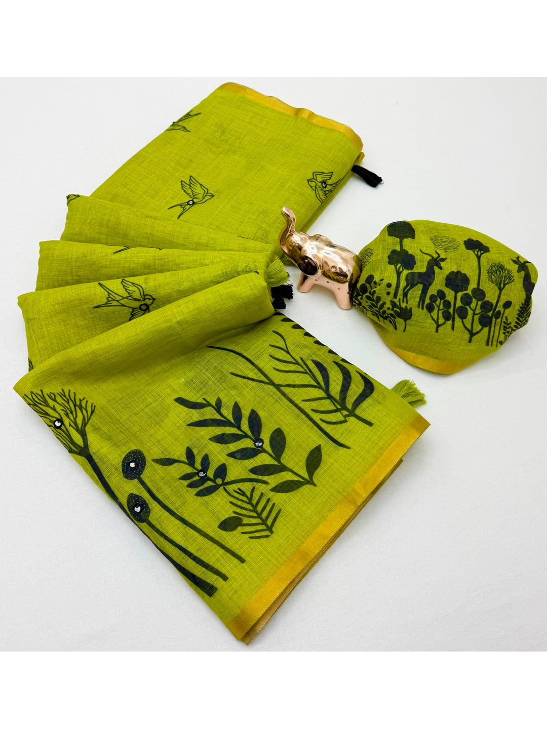 Peachmode Green Aari Mirror Work Linen Cotton Saree - Image 3