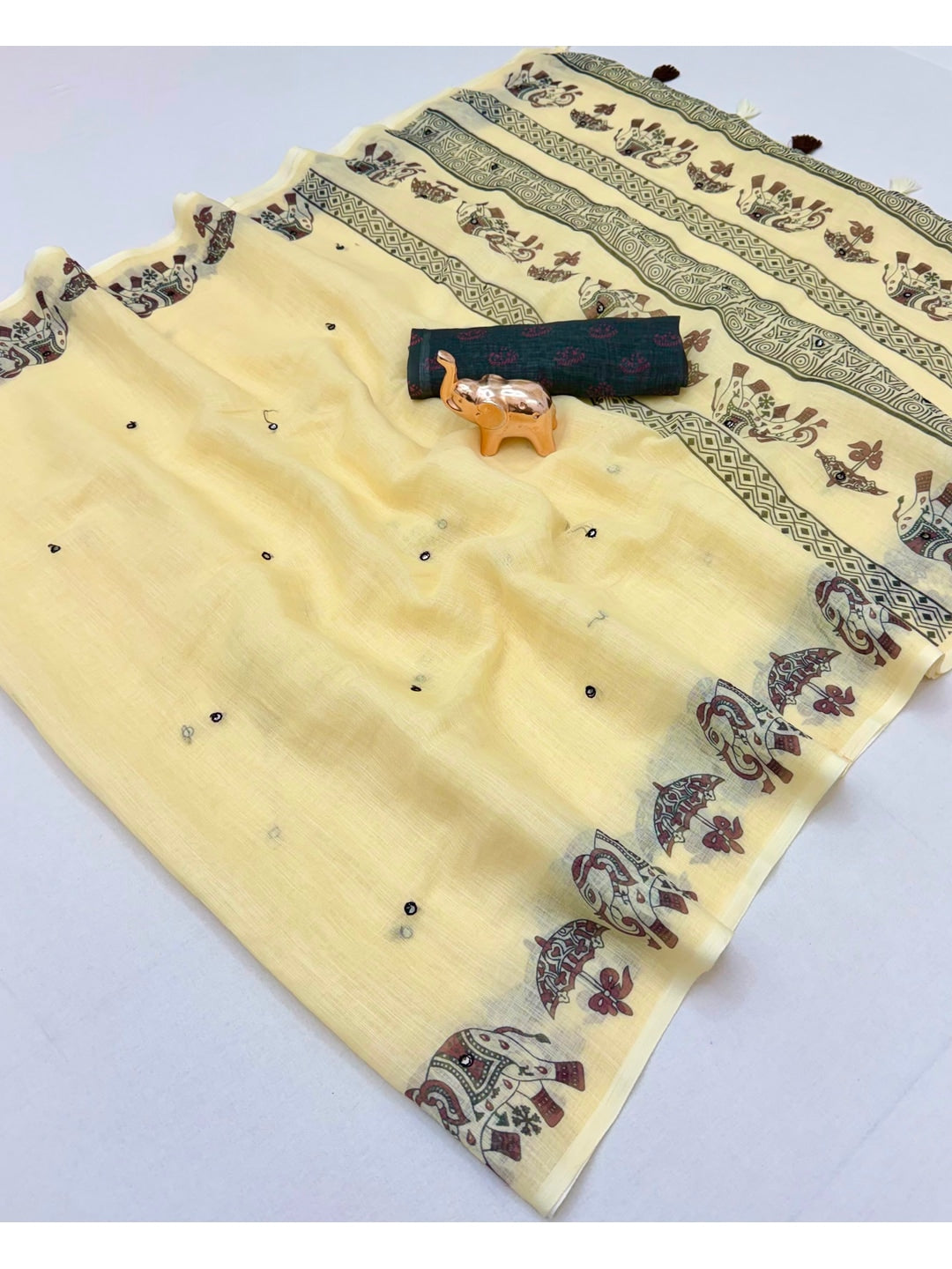 Peachmode Butter Cream Aari Mirror Work Linen Cotton Saree - Image 2