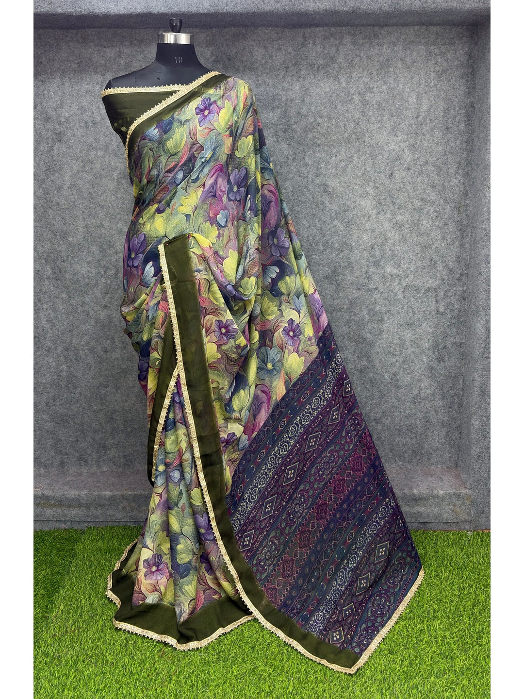 Peachmode Olive Floral Printed Georgette Saree - Image 3