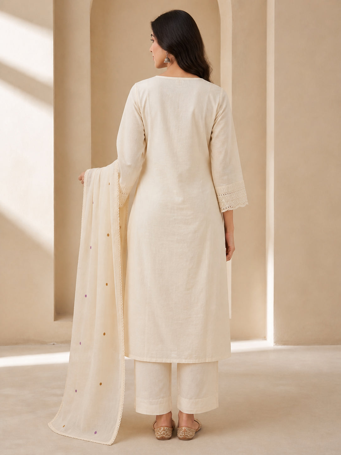 Peachmode Cream Pure Cotton Floral Embroidered Salwar Suit - Image 4