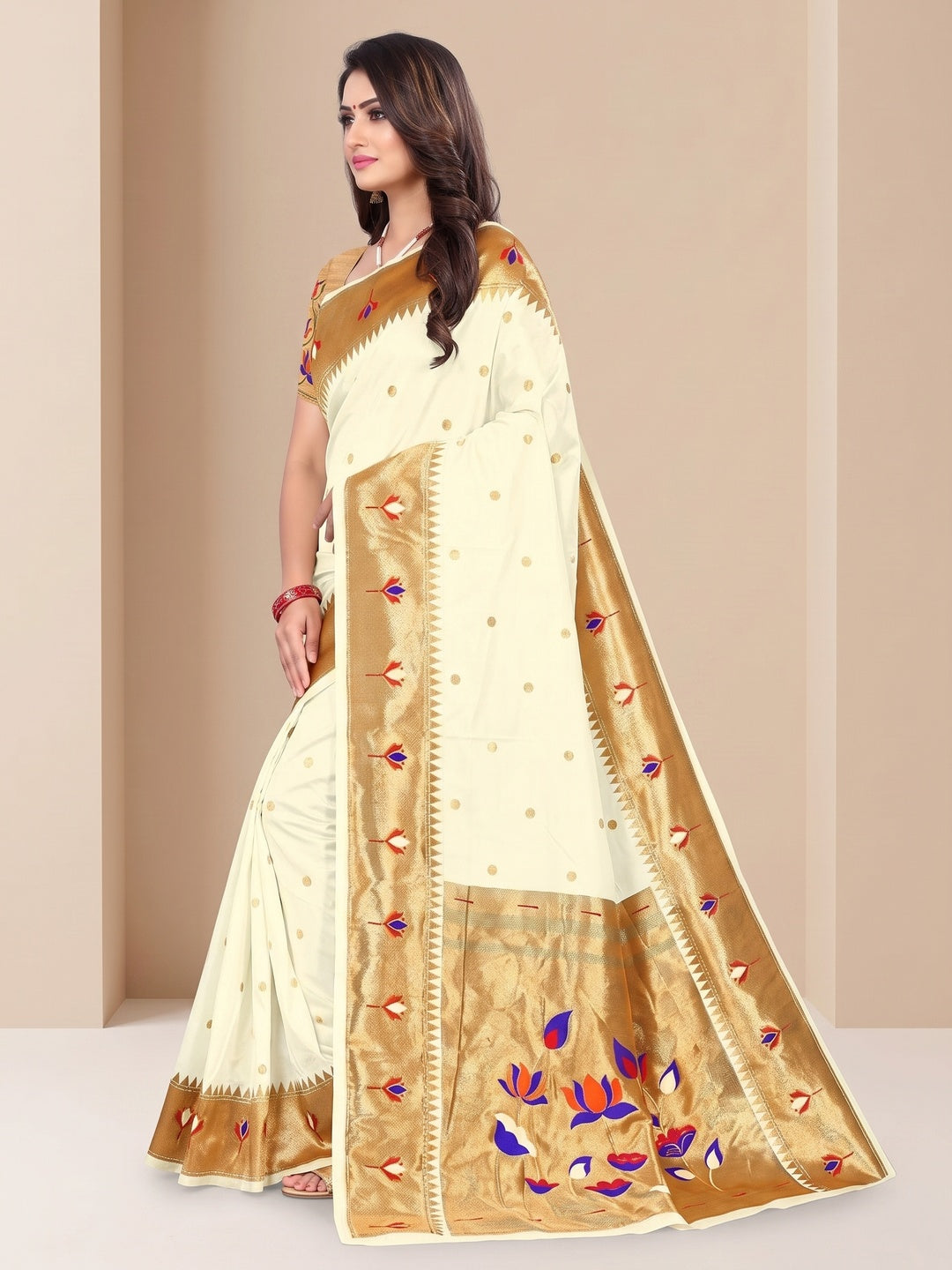 Peachmode Cream Pure Silk Lotus Woven Saree - Image 3