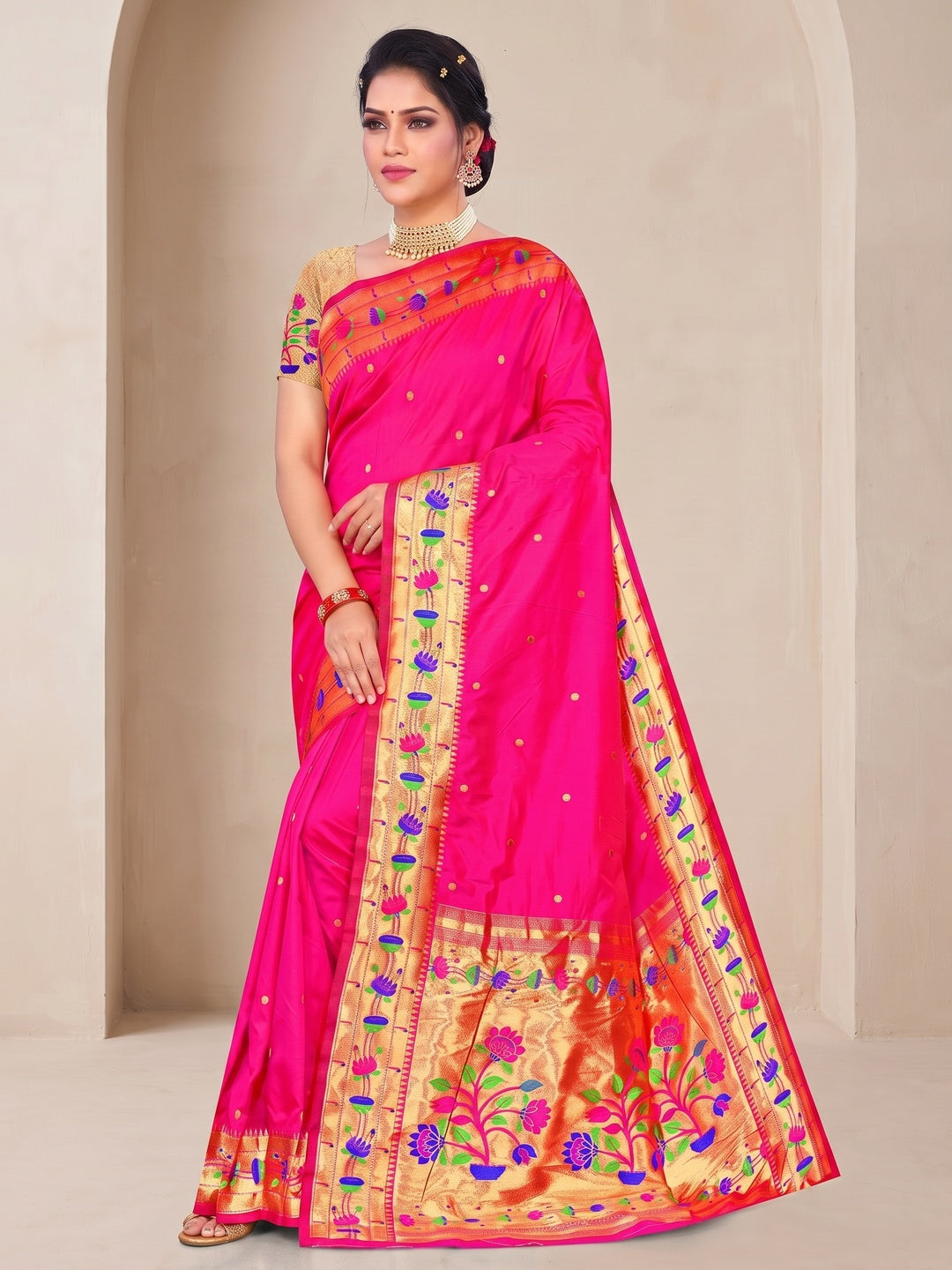Peachmode Pink Pure Silk Floral Pot Woven Saree - Image 3