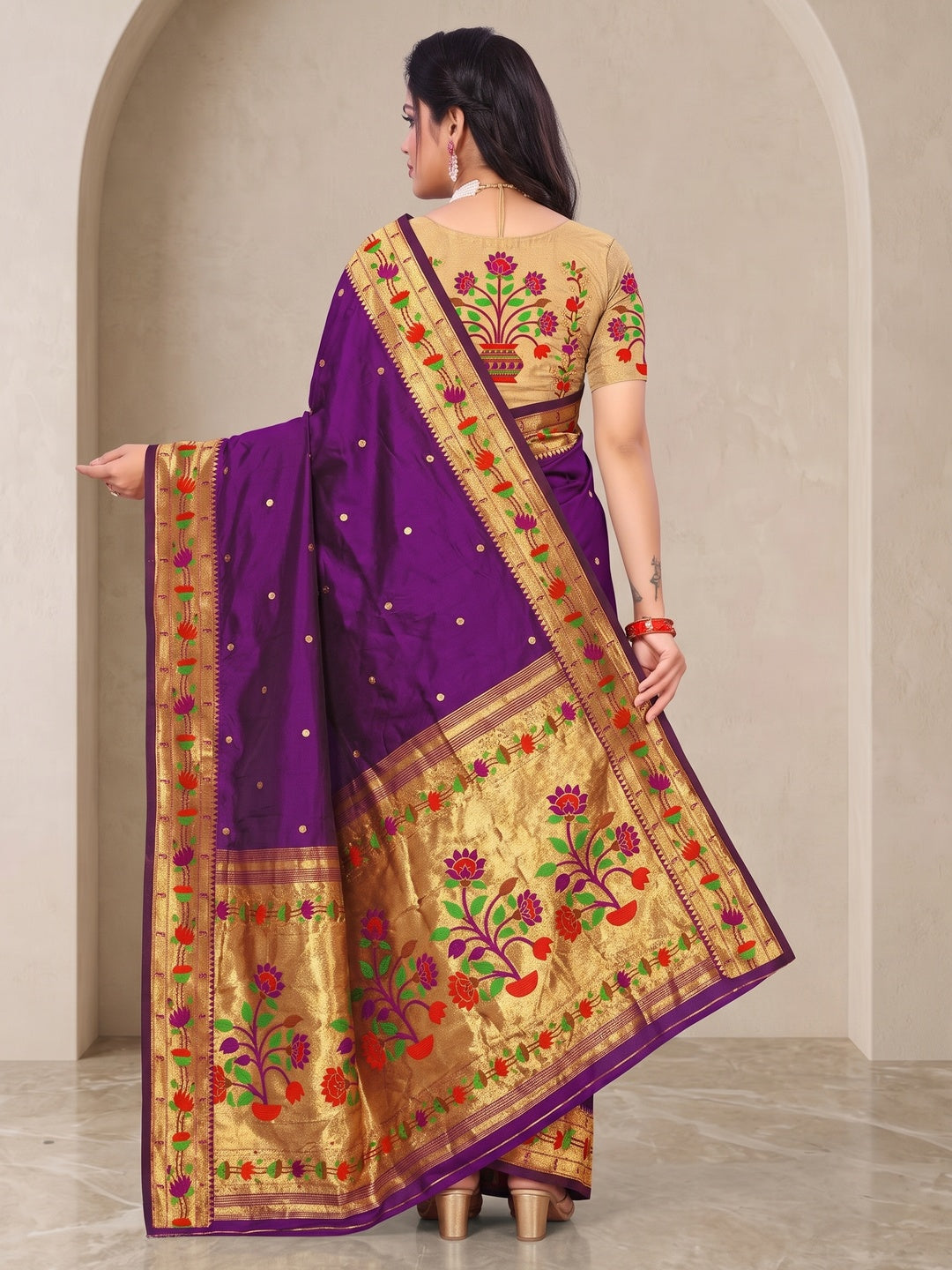 Peachmode Deep Purple Pure Silk Floral Pot Woven Saree - Image 5