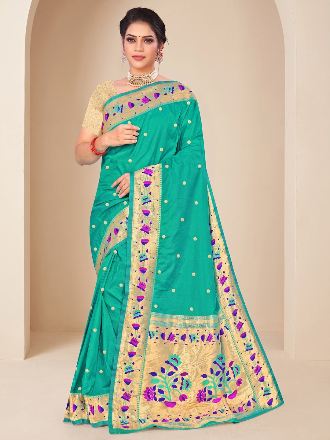 Peachmode Sea Green Pure Silk Floral Pot Woven Saree - Image 1