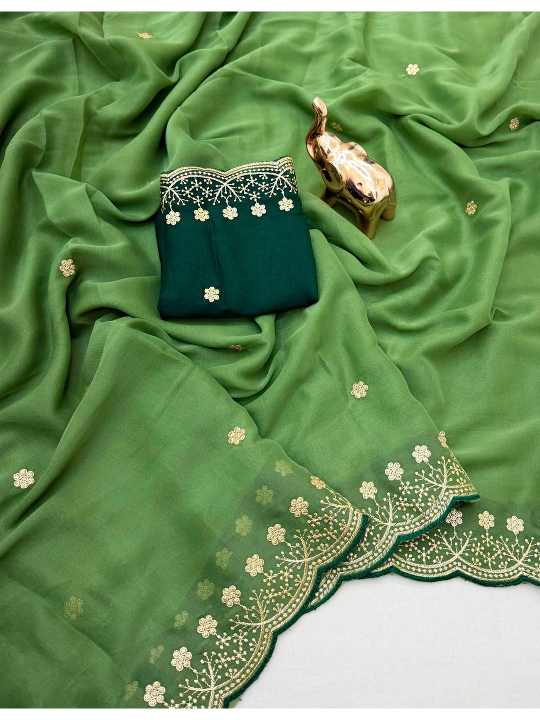 Peachmode Green Floral Embroidered Georgette Saree - Image 3