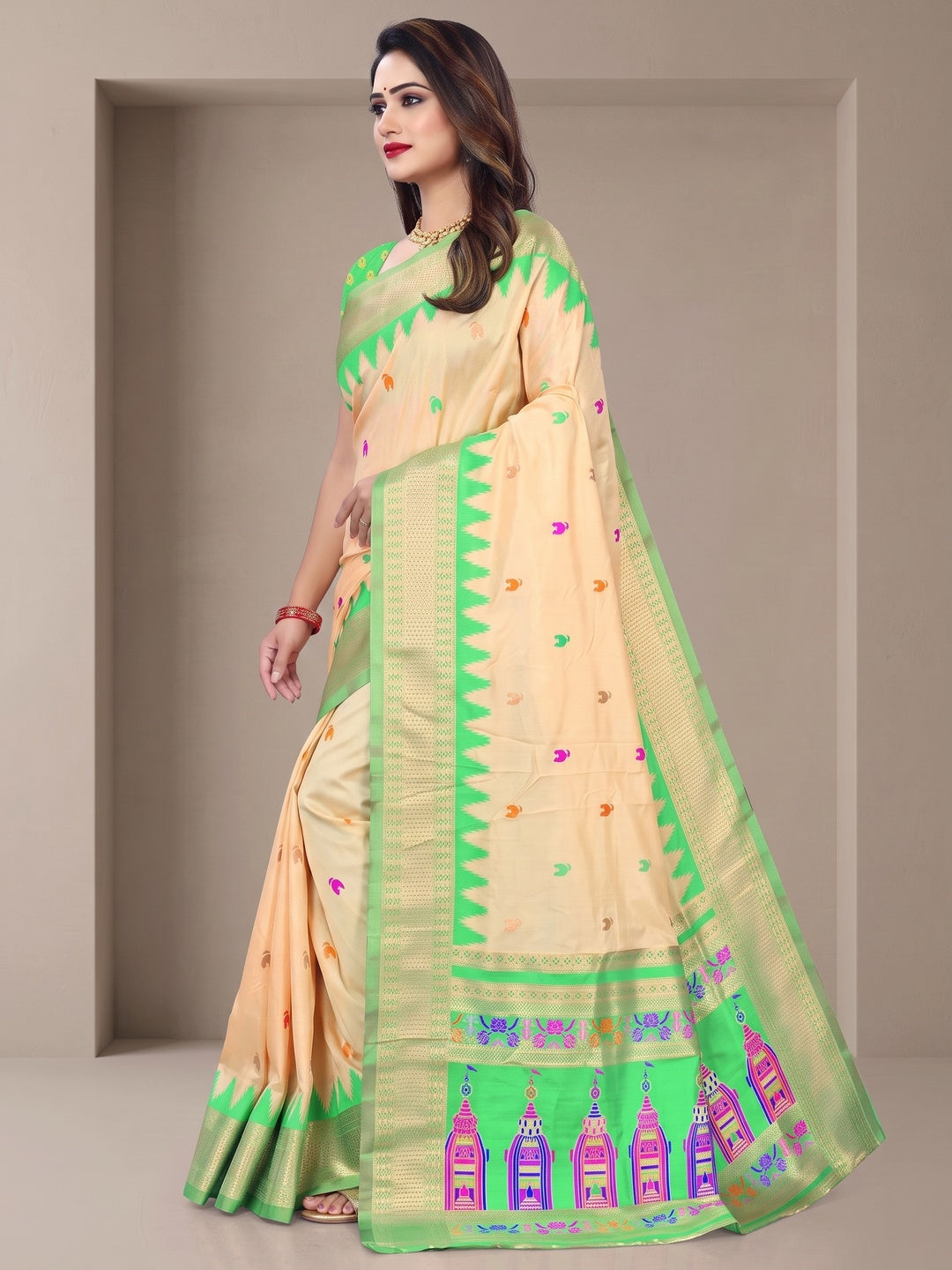 Peachmode Cream and Green Pure Silk Kalash Woven Saree - Image 4