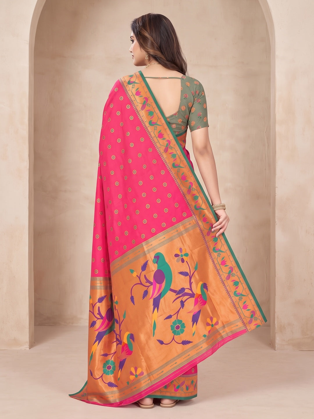 Peachmode Hot Pink Pure Silk Paithani Parrot Woven Saree - Image 5