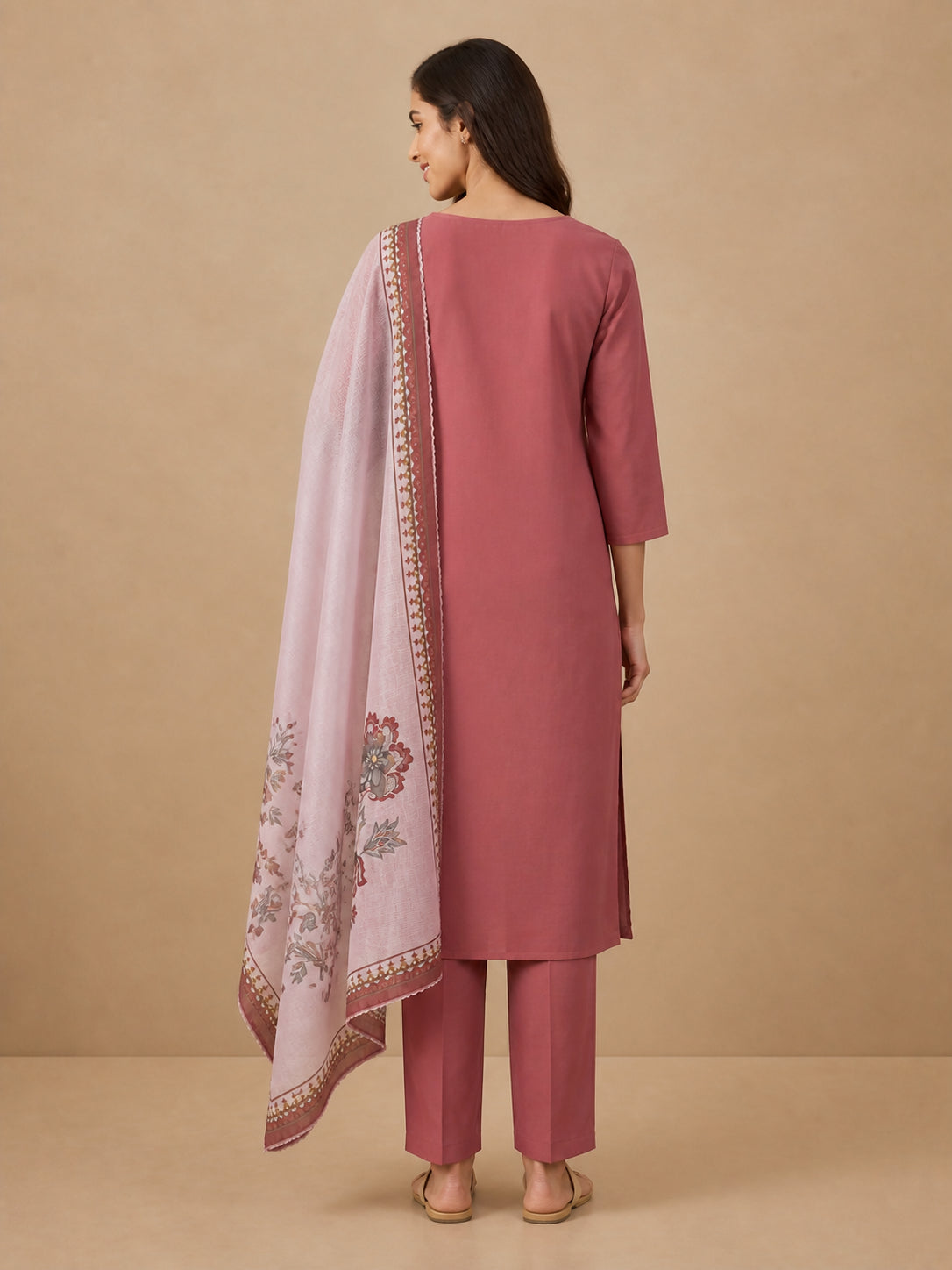 Peachmode Mauve Mul Chanderi Floral Embroidered Salwar Suit - Image 4
