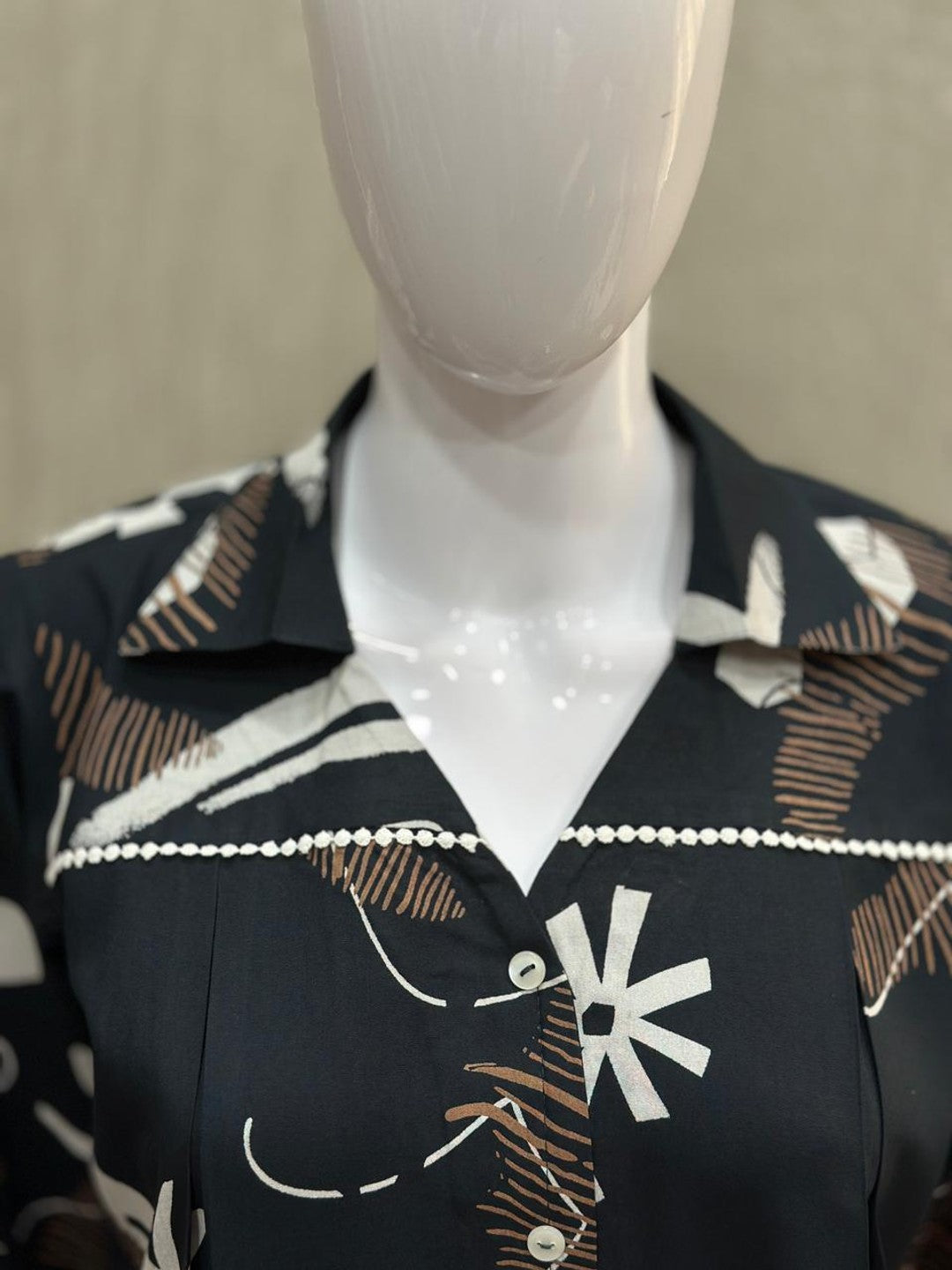 Peachmode Dark Blue Rayon Abstract Printed Collared Shirt - Image 3