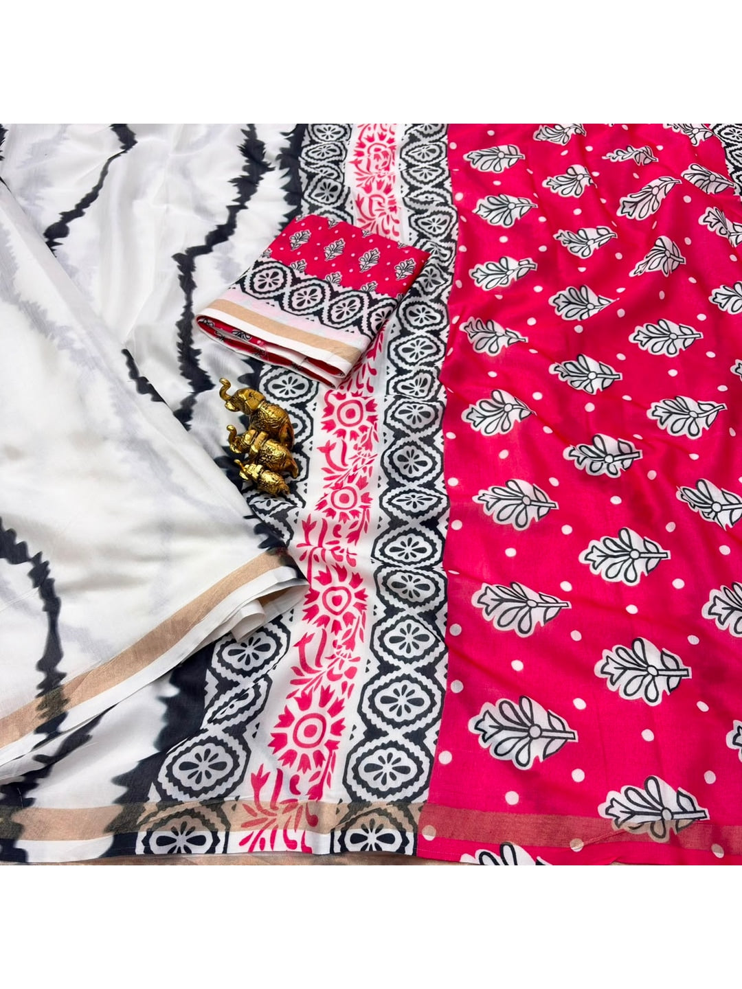 Peachmode Offwhite Leheriya Kalamkari Mul Cotton Saree - Image 3