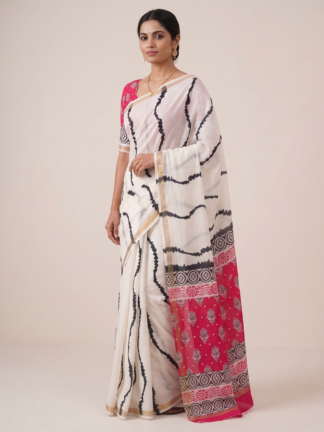 Peachmode Offwhite Leheriya Kalamkari Mul Cotton Saree - Image 5
