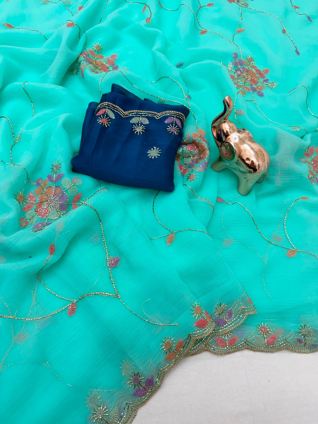 Peachmode Aqua Floral Hand Work Georgette Chiffon Saree - Image 3