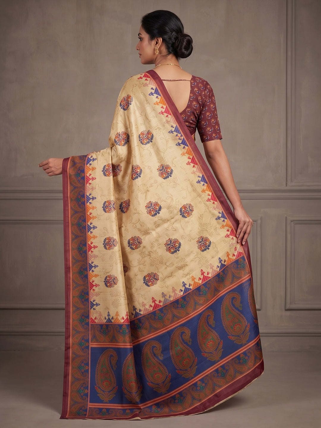 Peachmode Cream Maroon Paisley Printed Tussar Silk Saree - Image 4