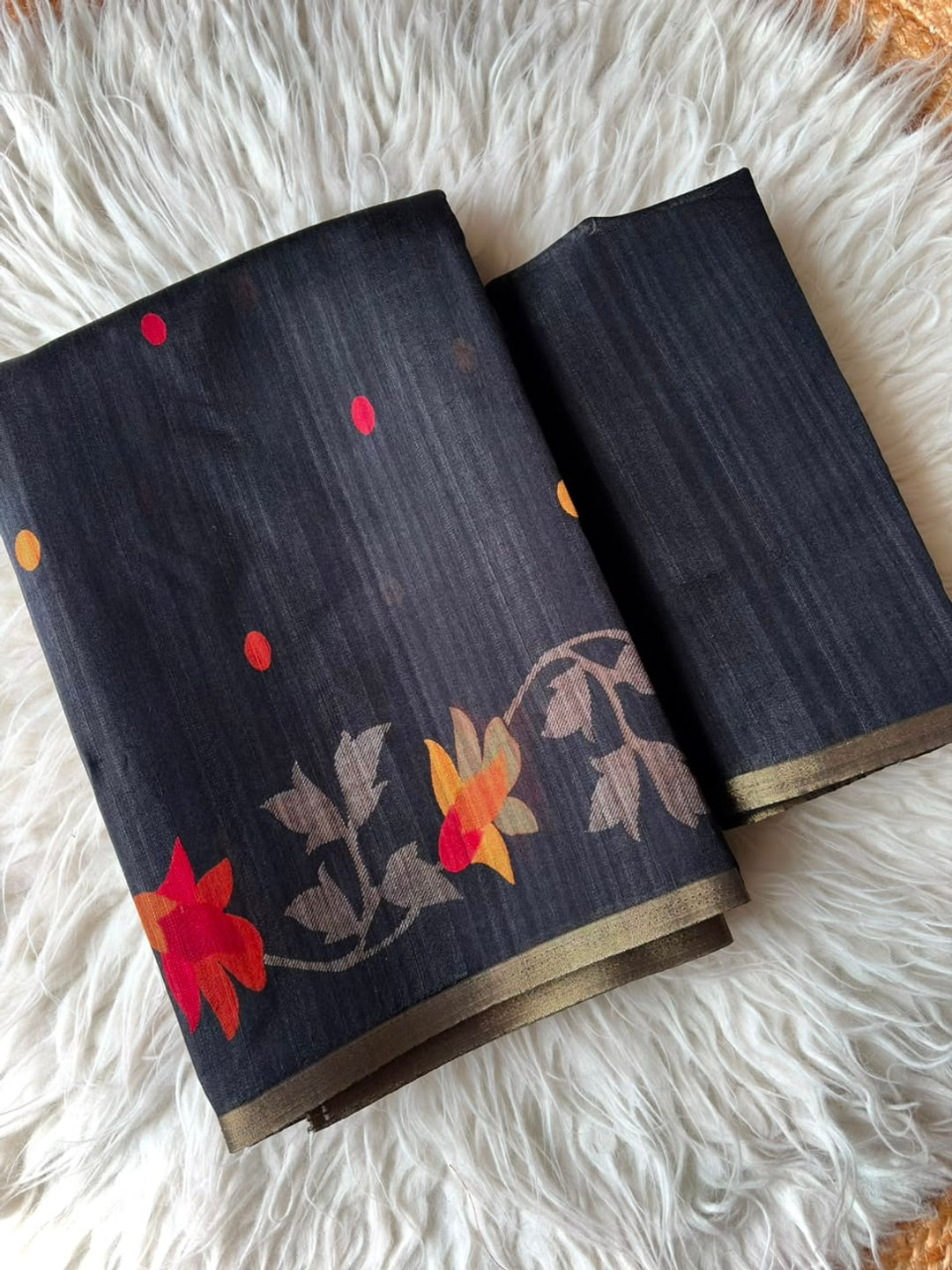 Peachmode Black Woven Floral Cotton Silk Saree - Image 4